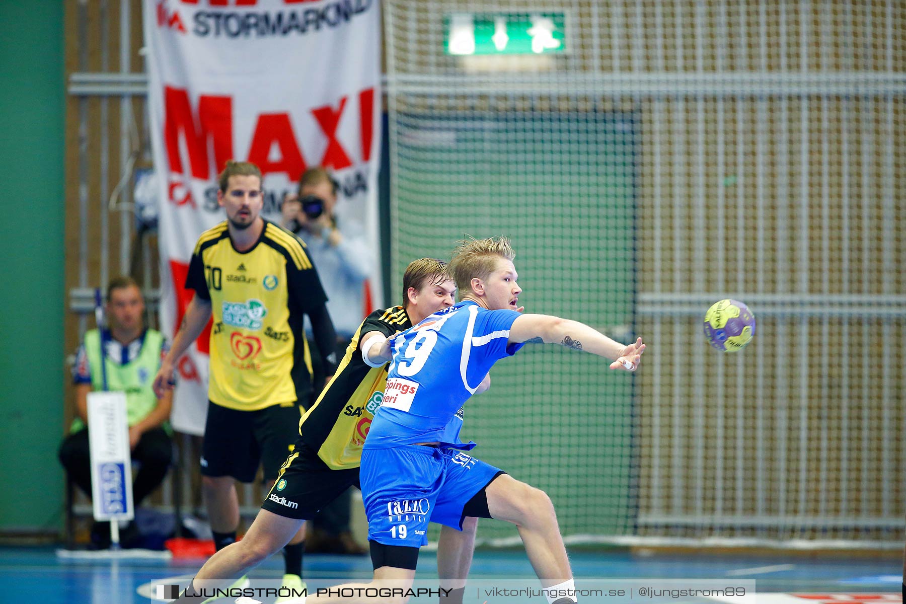 IFK Skövde HK-IK Sävehof 20-26,herr,Arena Skövde,Skövde,Sverige,Handboll,,2015,164313