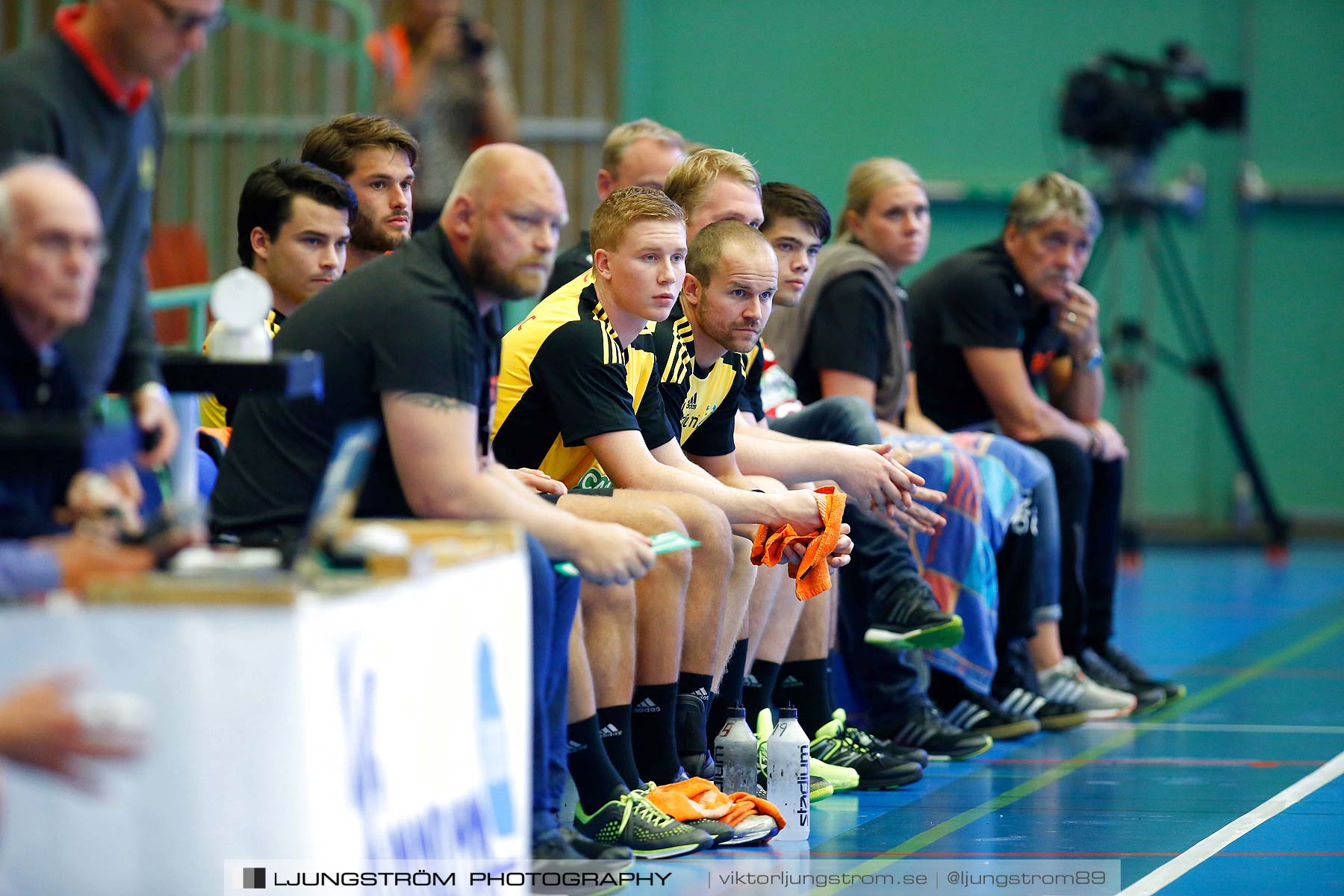 IFK Skövde HK-IK Sävehof 20-26,herr,Arena Skövde,Skövde,Sverige,Handboll,,2015,164324