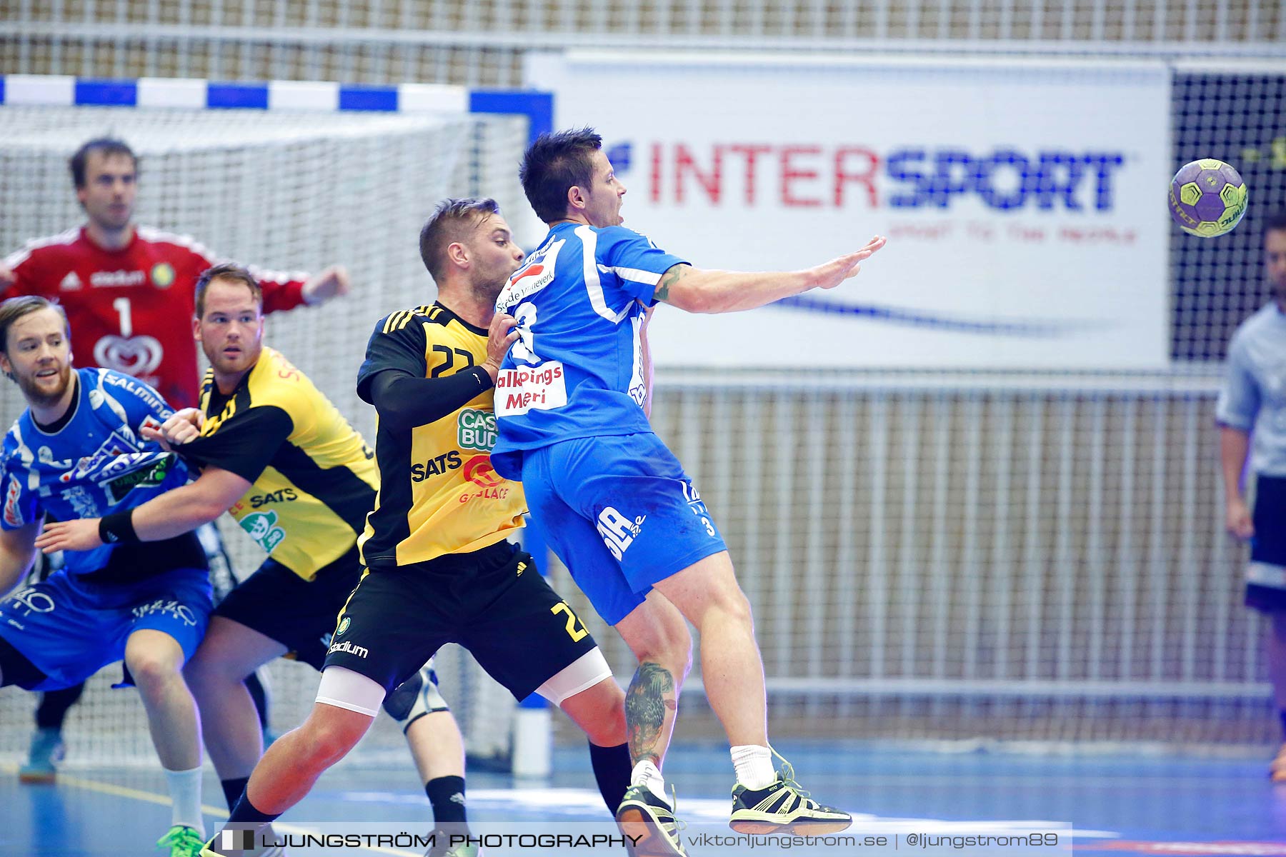 IFK Skövde HK-IK Sävehof 20-26,herr,Arena Skövde,Skövde,Sverige,Handboll,,2015,164337