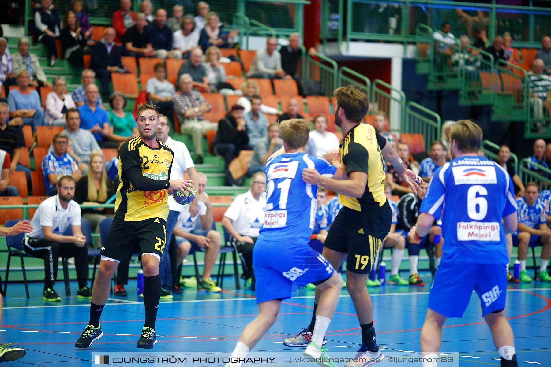 IFK Skövde HK-IK Sävehof 20-26,herr,Arena Skövde,Skövde,Sverige,Handboll,,2015,164426