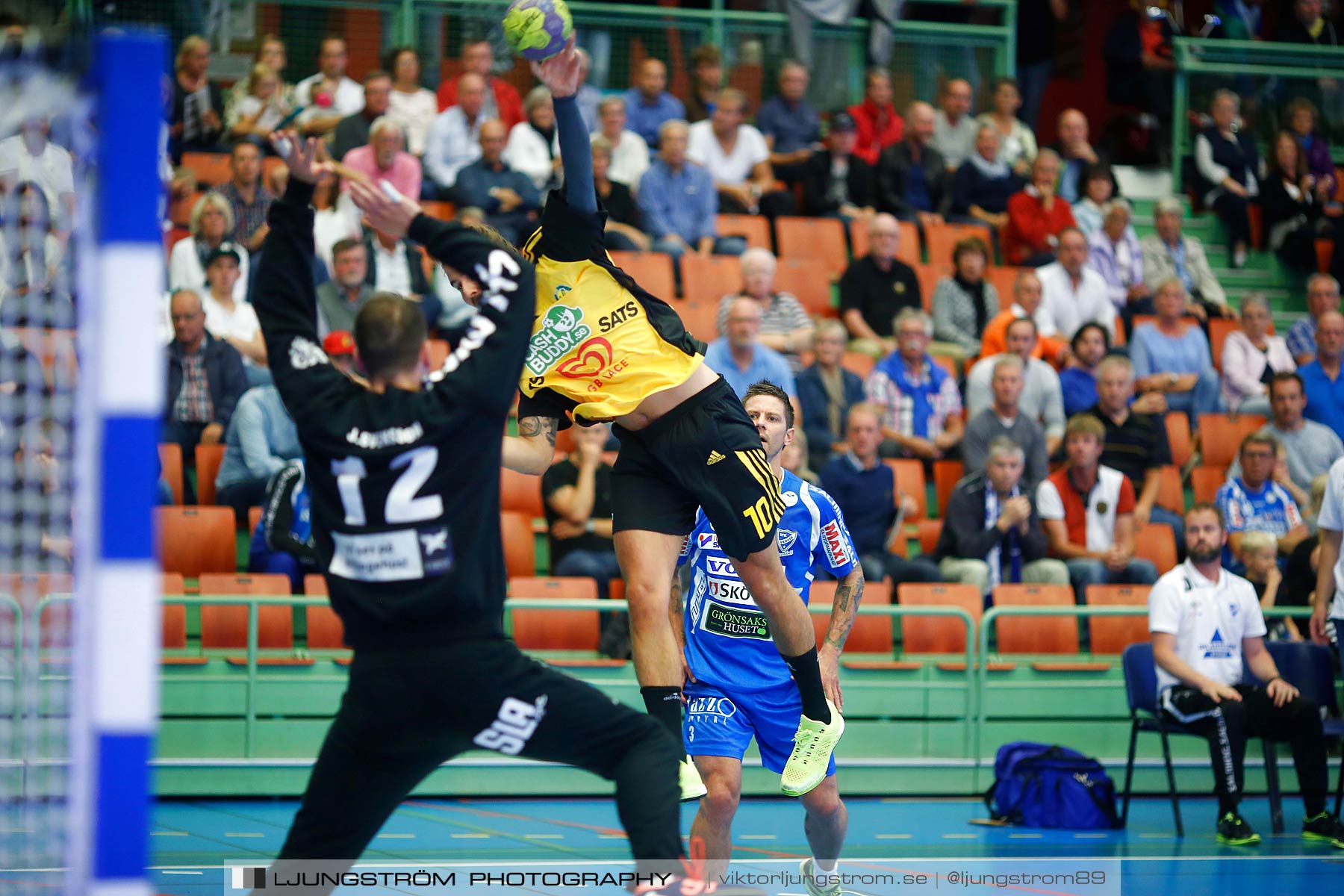 IFK Skövde HK-IK Sävehof 20-26,herr,Arena Skövde,Skövde,Sverige,Handboll,,2015,164432