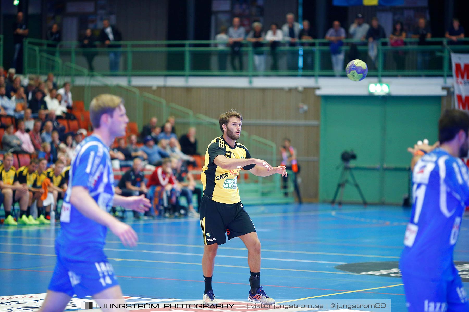 IFK Skövde HK-IK Sävehof 20-26,herr,Arena Skövde,Skövde,Sverige,Handboll,,2015,164462