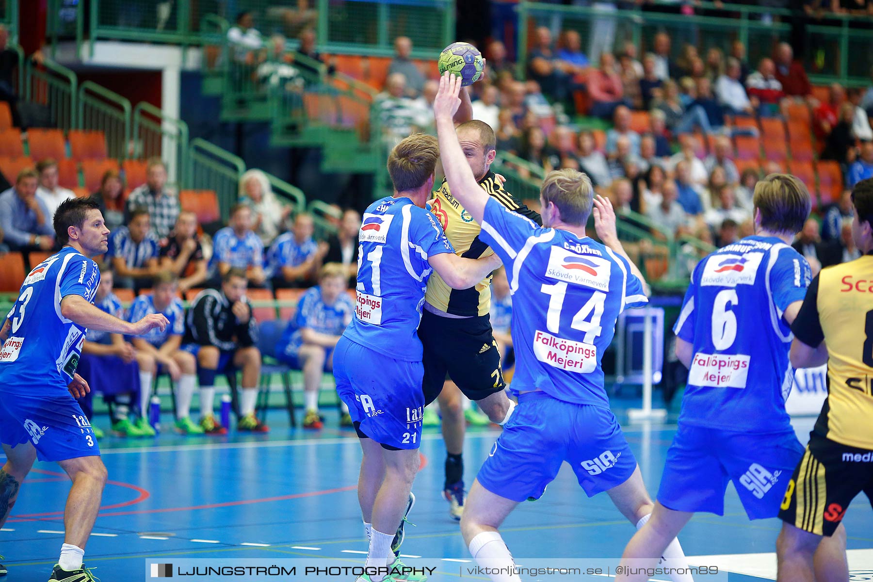 IFK Skövde HK-IK Sävehof 20-26,herr,Arena Skövde,Skövde,Sverige,Handboll,,2015,164485