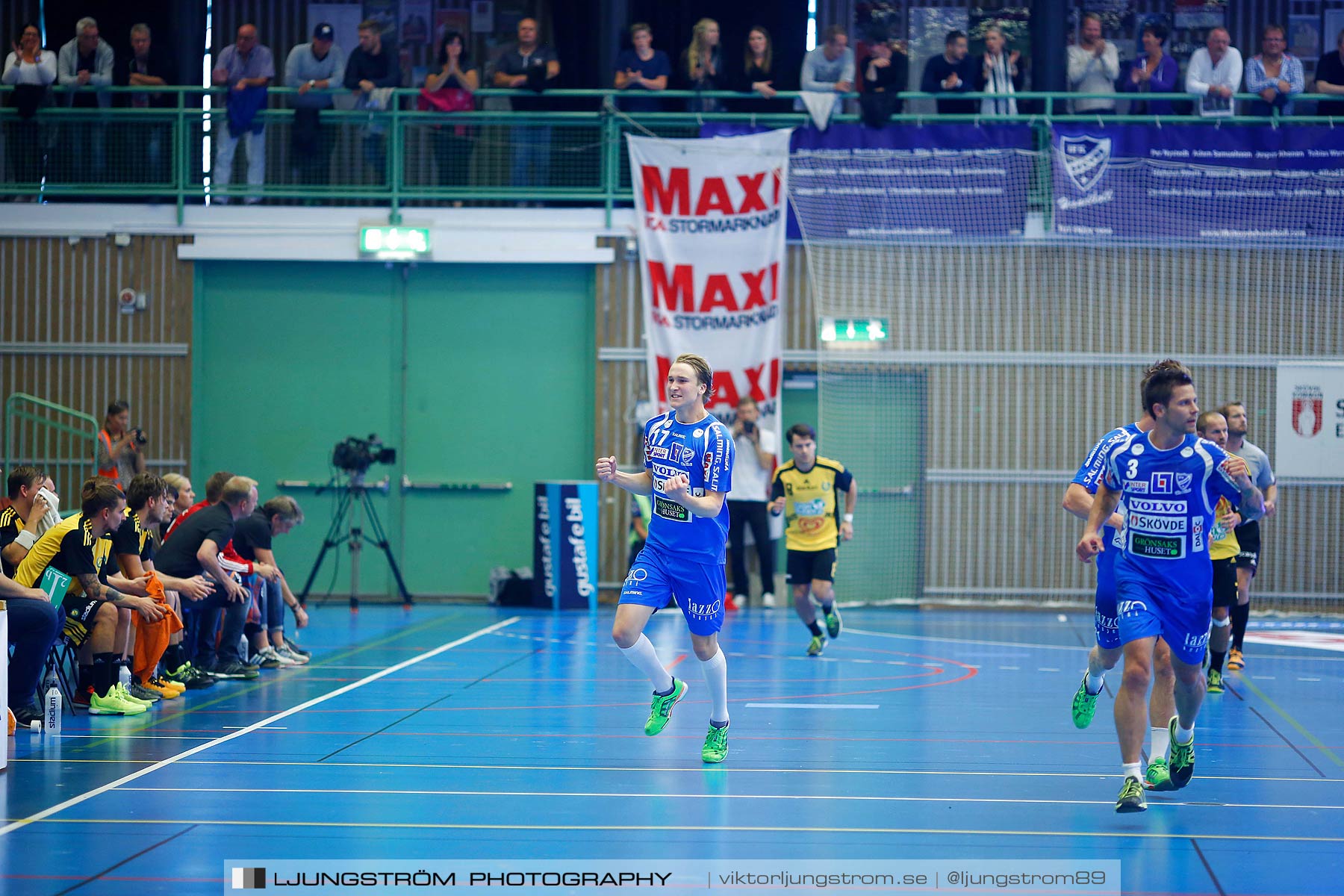 IFK Skövde HK-IK Sävehof 20-26,herr,Arena Skövde,Skövde,Sverige,Handboll,,2015,164494