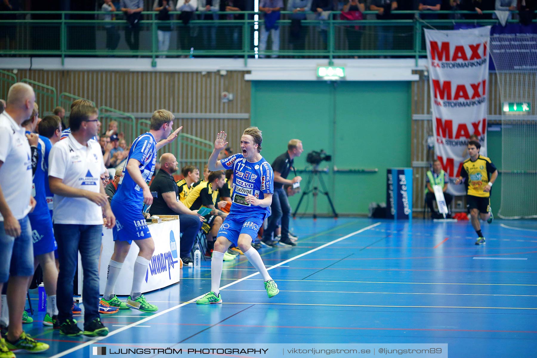 IFK Skövde HK-IK Sävehof 20-26,herr,Arena Skövde,Skövde,Sverige,Handboll,,2015,164498