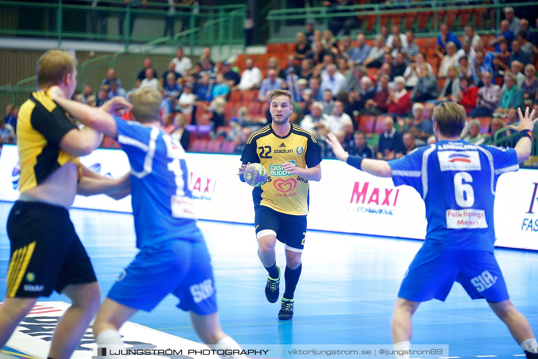 IFK Skövde HK-IK Sävehof 20-26,herr,Arena Skövde,Skövde,Sverige,Handboll,,2015,164504