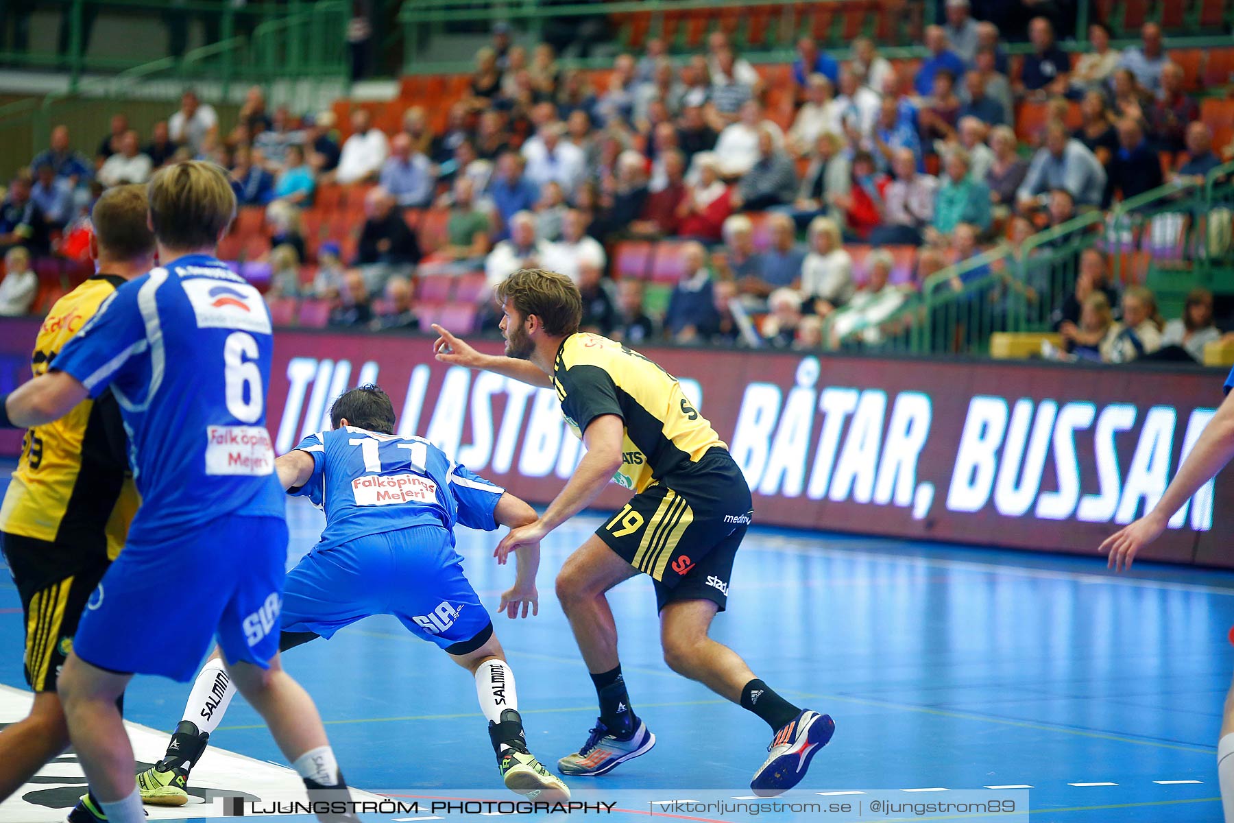 IFK Skövde HK-IK Sävehof 20-26,herr,Arena Skövde,Skövde,Sverige,Handboll,,2015,164518