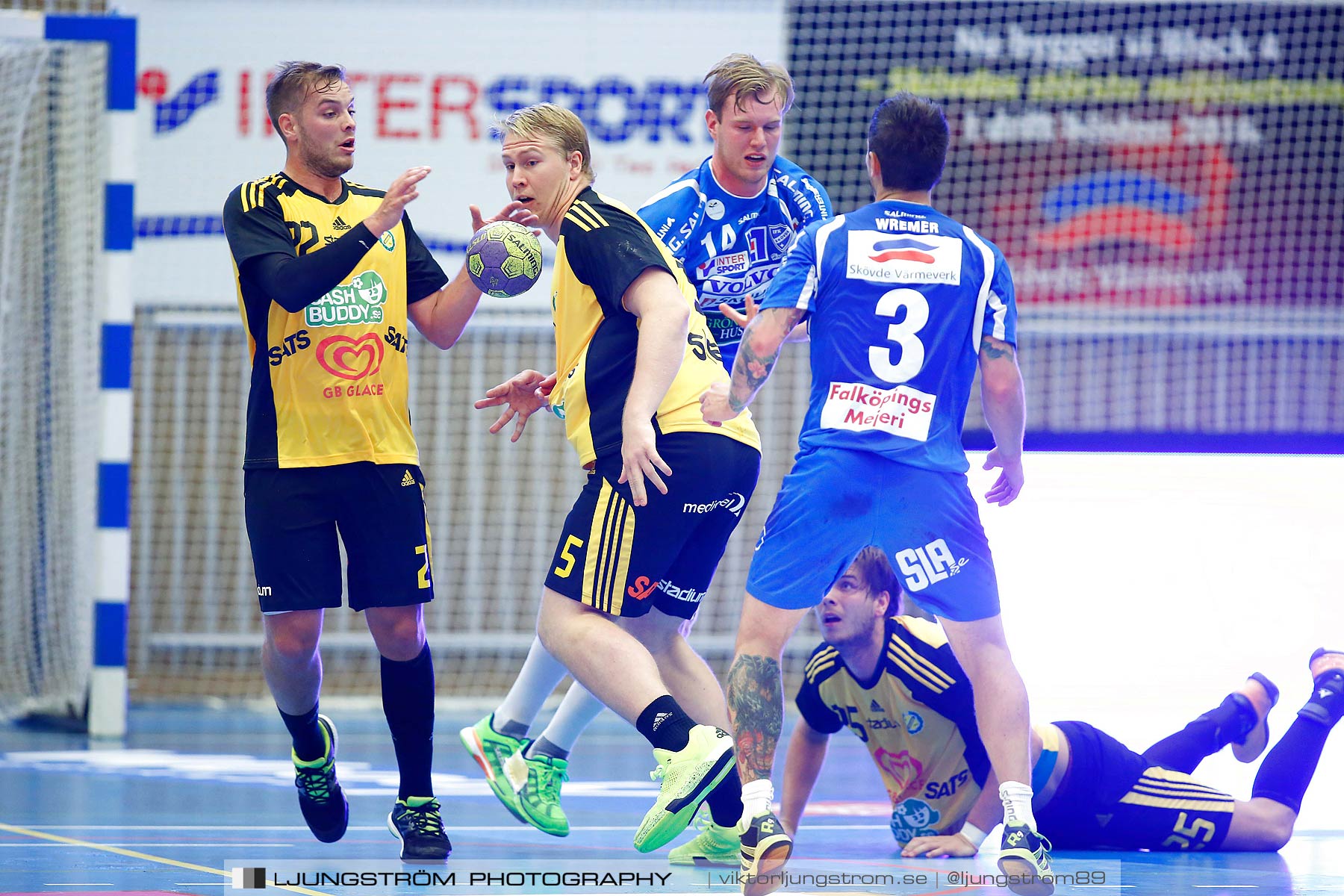 IFK Skövde HK-IK Sävehof 20-26,herr,Arena Skövde,Skövde,Sverige,Handboll,,2015,164546