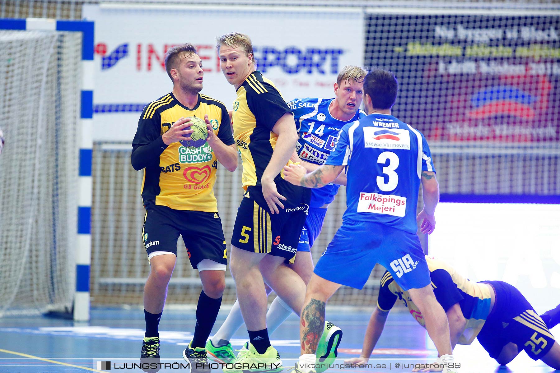 IFK Skövde HK-IK Sävehof 20-26,herr,Arena Skövde,Skövde,Sverige,Handboll,,2015,164547