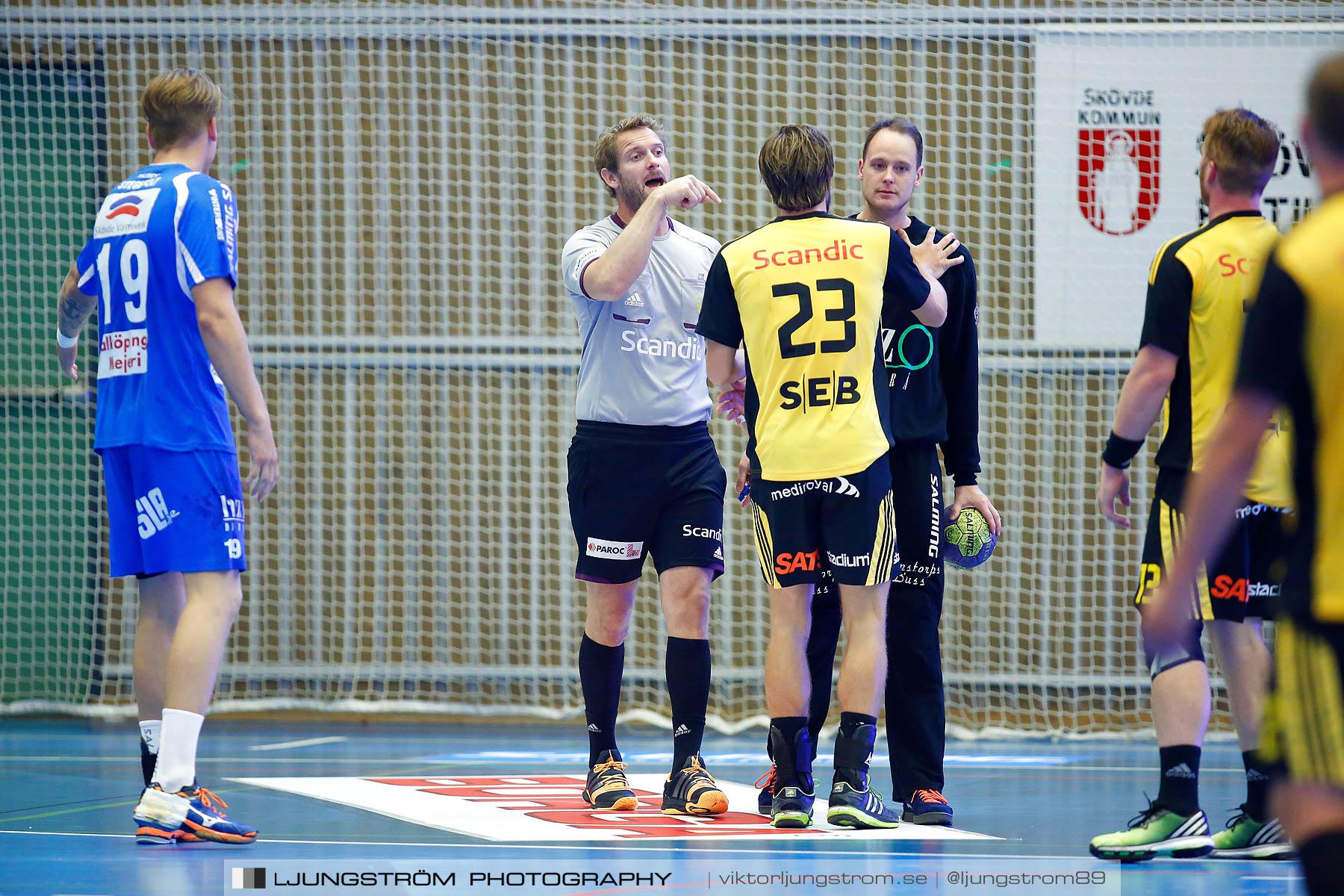 IFK Skövde HK-IK Sävehof 20-26,herr,Arena Skövde,Skövde,Sverige,Handboll,,2015,164665