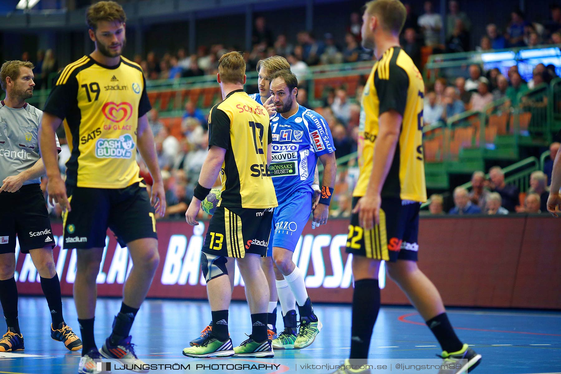 IFK Skövde HK-IK Sävehof 20-26,herr,Arena Skövde,Skövde,Sverige,Handboll,,2015,164843