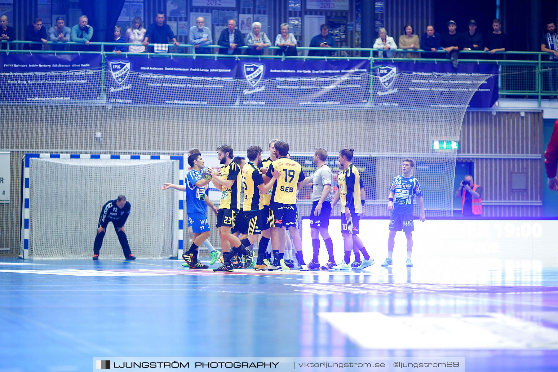 IFK Skövde HK-IK Sävehof 20-26,herr,Arena Skövde,Skövde,Sverige,Handboll,,2015,164892