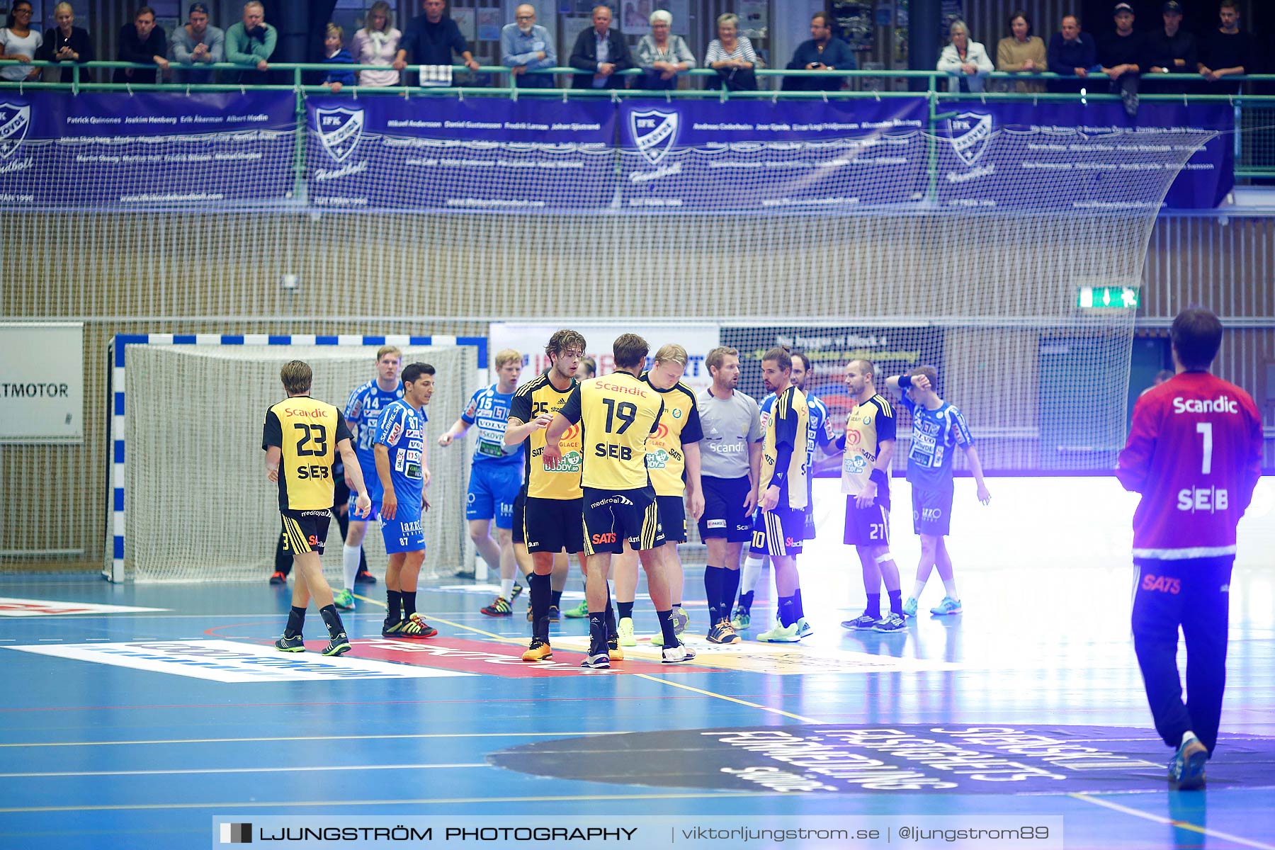 IFK Skövde HK-IK Sävehof 20-26,herr,Arena Skövde,Skövde,Sverige,Handboll,,2015,164894