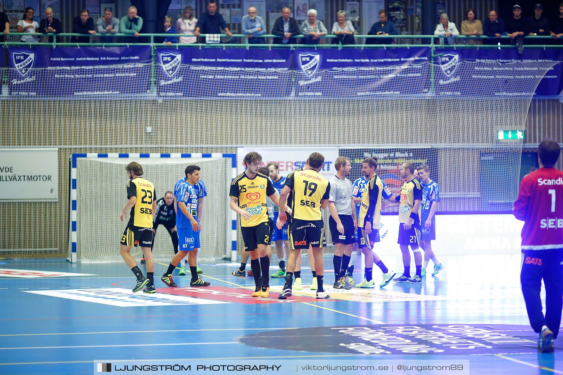 IFK Skövde HK-IK Sävehof 20-26,herr,Arena Skövde,Skövde,Sverige,Handboll,,2015,164896