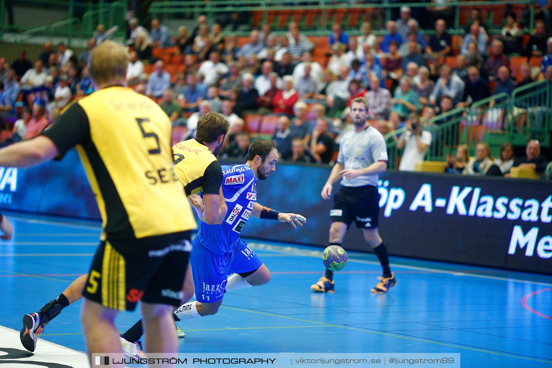 IFK Skövde HK-IK Sävehof 20-26,herr,Arena Skövde,Skövde,Sverige,Handboll,,2015,164944