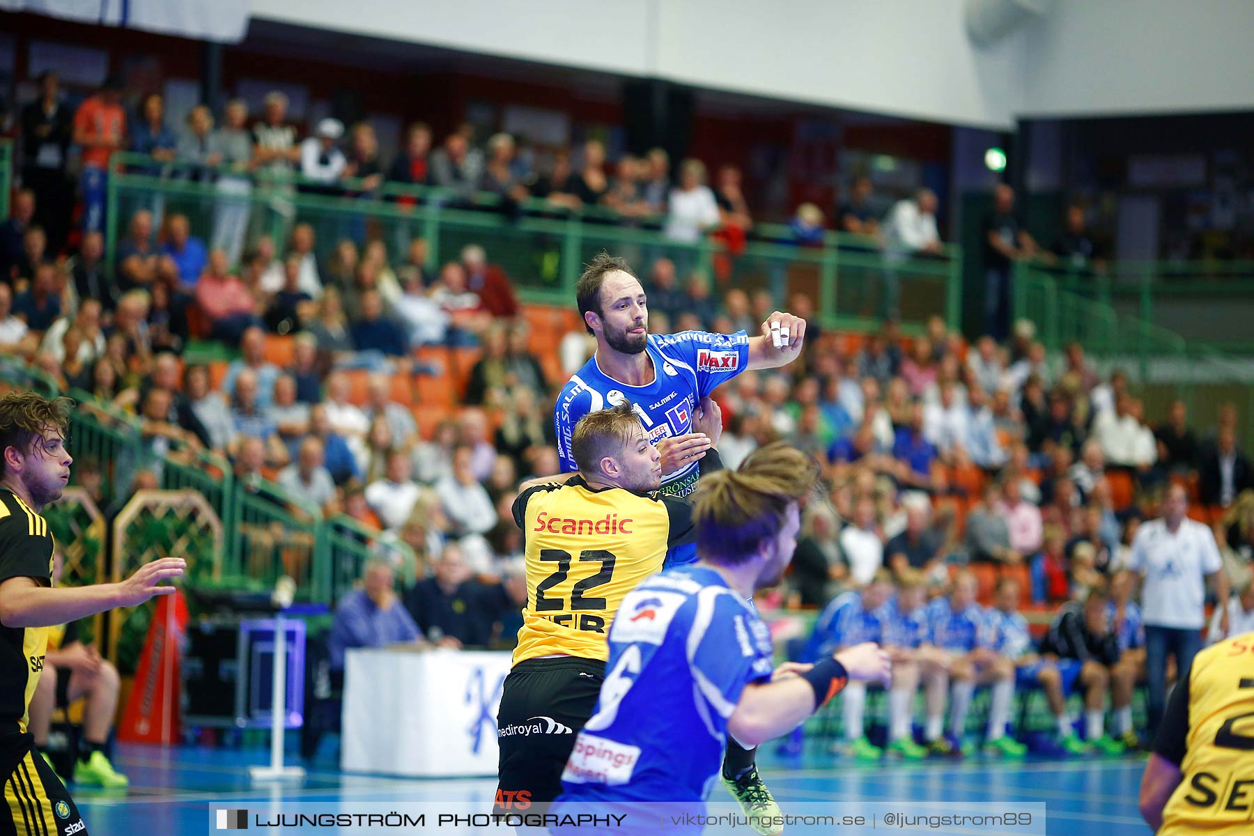 IFK Skövde HK-IK Sävehof 20-26,herr,Arena Skövde,Skövde,Sverige,Handboll,,2015,165010