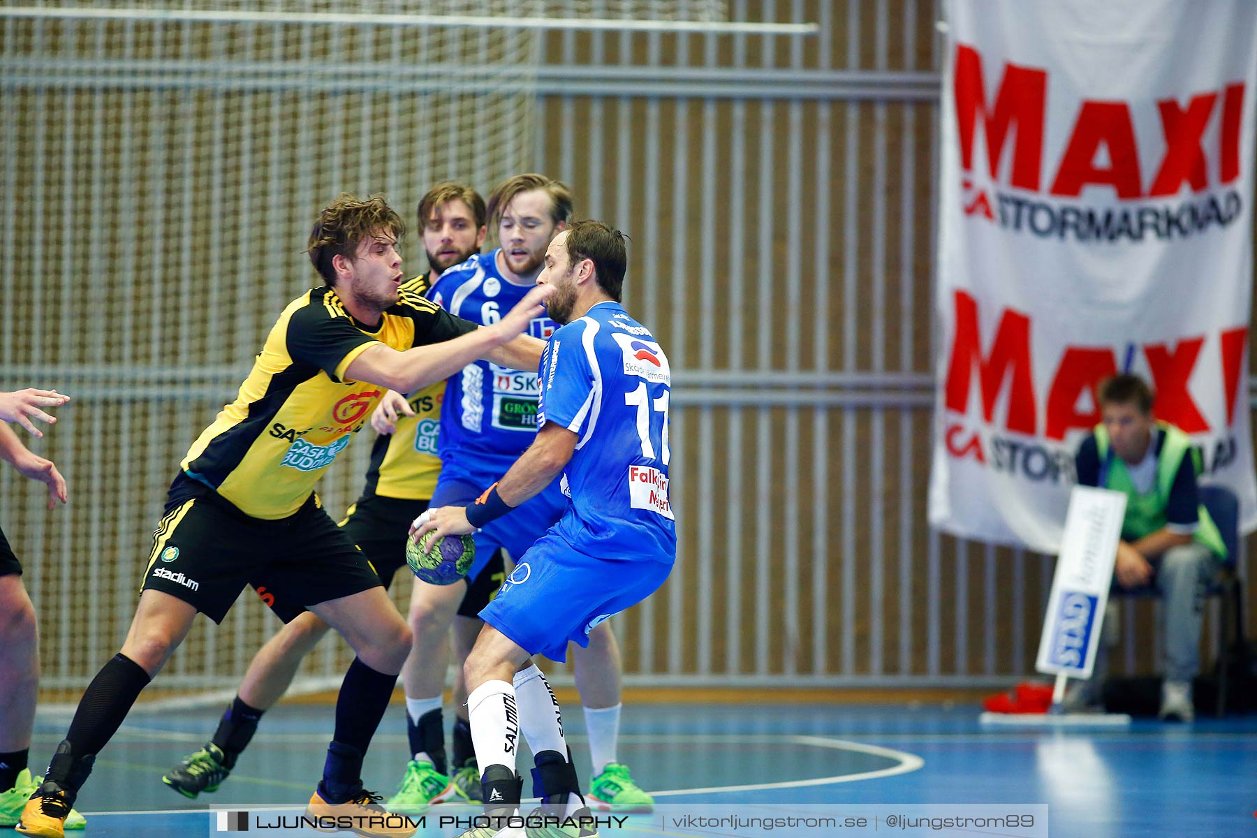 IFK Skövde HK-IK Sävehof 20-26,herr,Arena Skövde,Skövde,Sverige,Handboll,,2015,165136