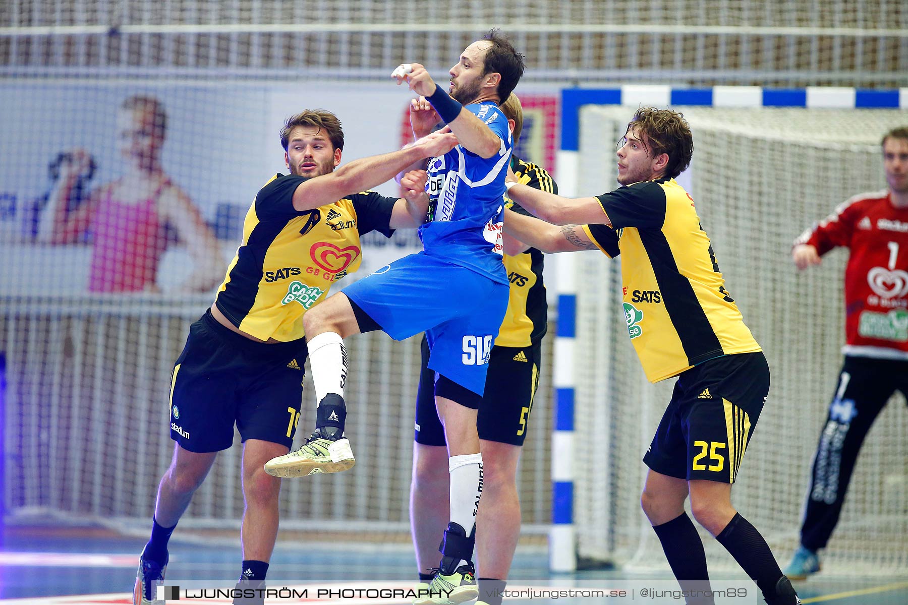 IFK Skövde HK-IK Sävehof 20-26,herr,Arena Skövde,Skövde,Sverige,Handboll,,2015,165162