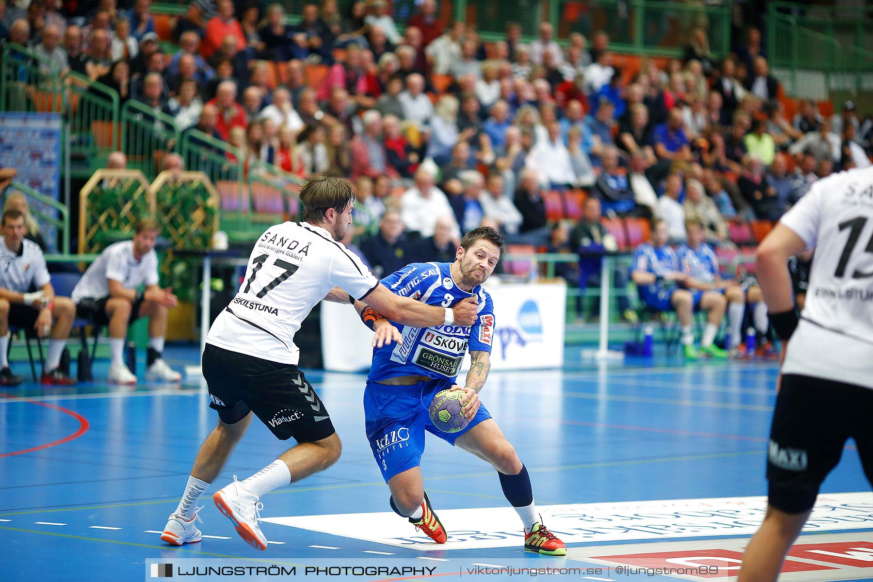 IFK Skövde HK-Eskilstuna Guif 17-25,herr,Arena Skövde,Skövde,Sverige,Handboll,,2015,165494