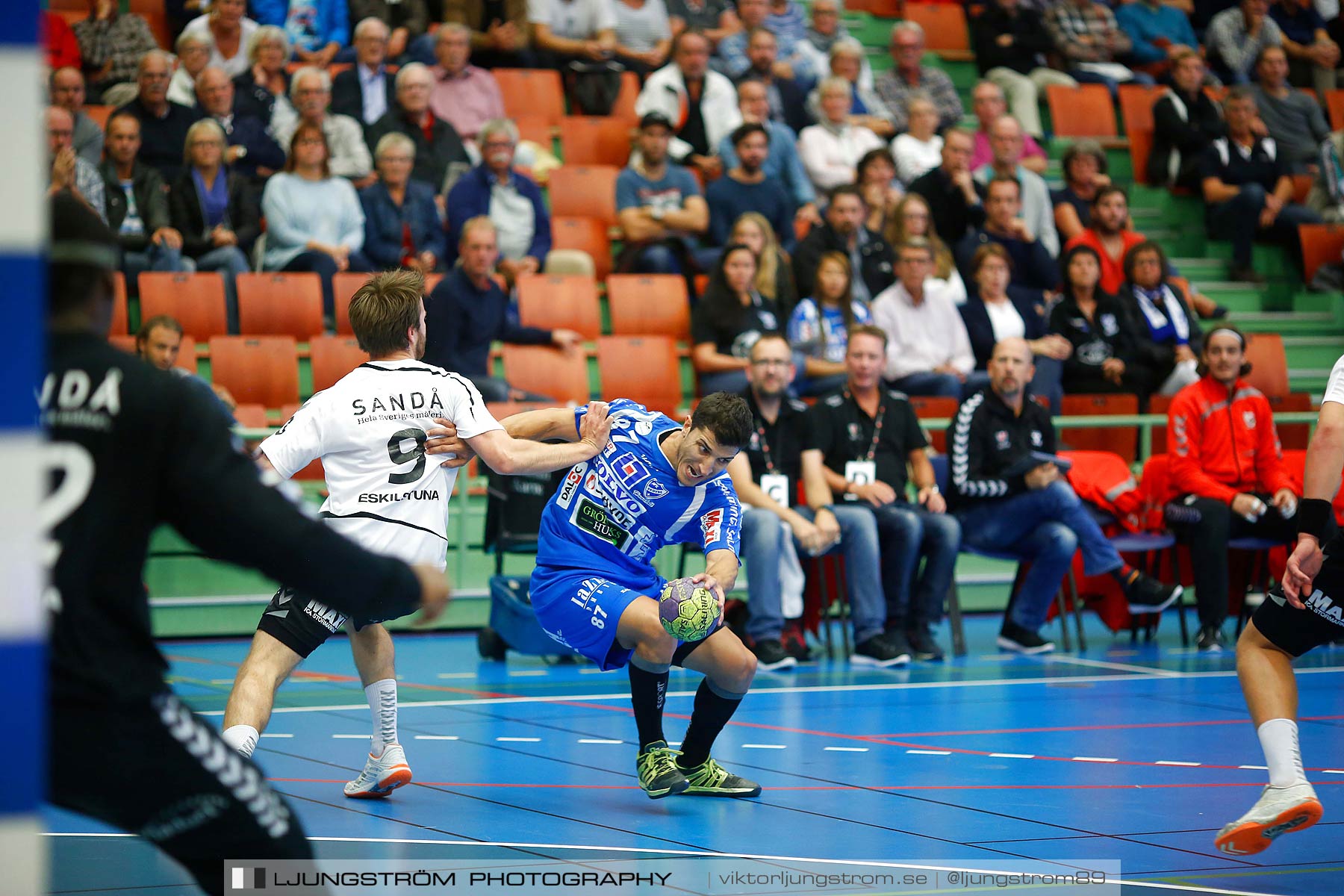 IFK Skövde HK-Eskilstuna Guif 17-25,herr,Arena Skövde,Skövde,Sverige,Handboll,,2015,165529