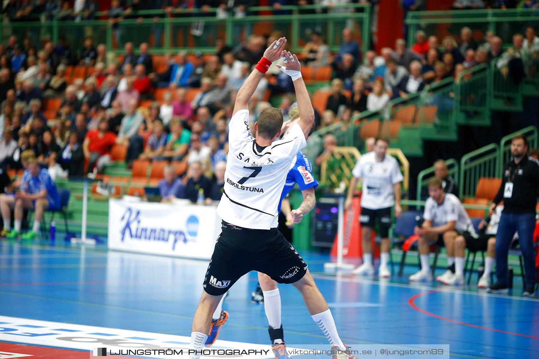 IFK Skövde HK-Eskilstuna Guif 17-25,herr,Arena Skövde,Skövde,Sverige,Handboll,,2015,165750