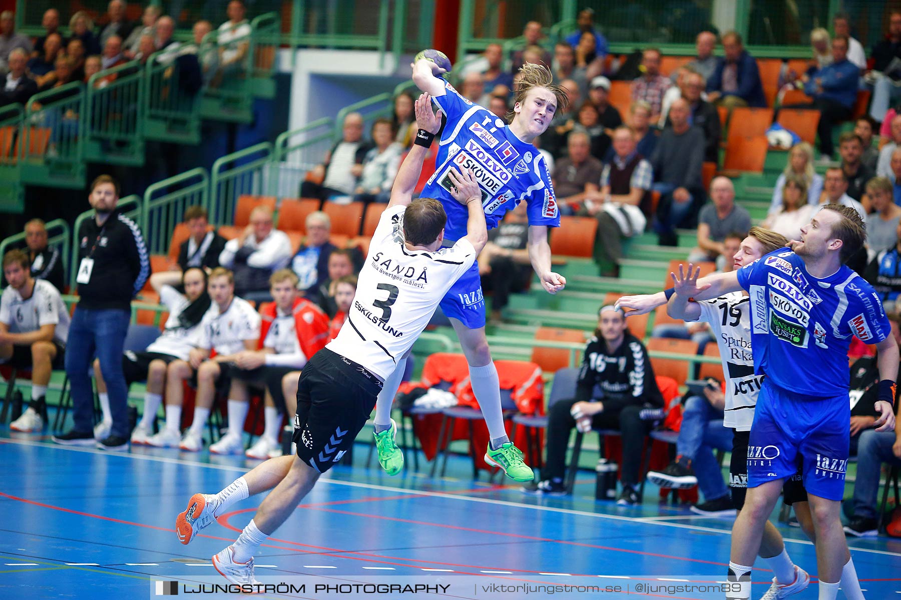 IFK Skövde HK-Eskilstuna Guif 17-25,herr,Arena Skövde,Skövde,Sverige,Handboll,,2015,165828