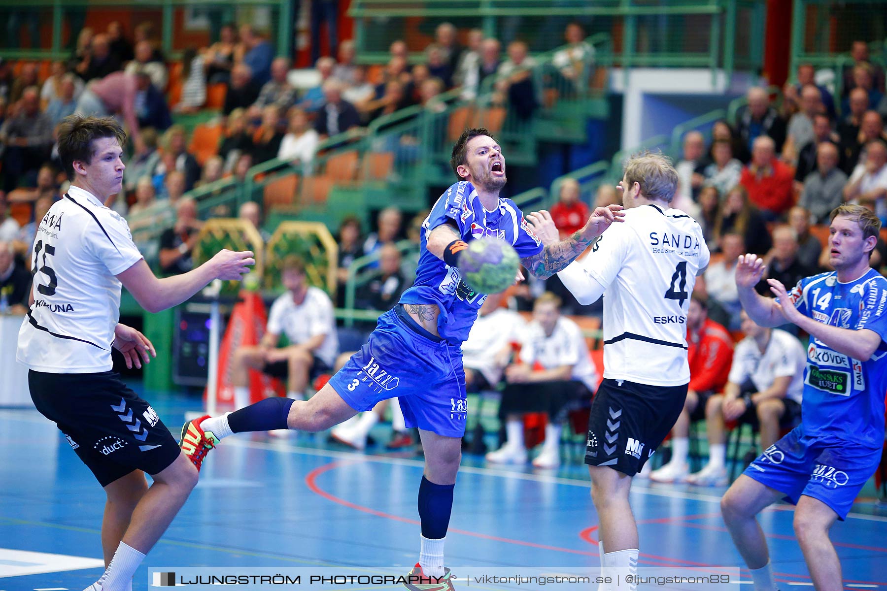 IFK Skövde HK-Eskilstuna Guif 17-25,herr,Arena Skövde,Skövde,Sverige,Handboll,,2015,165884