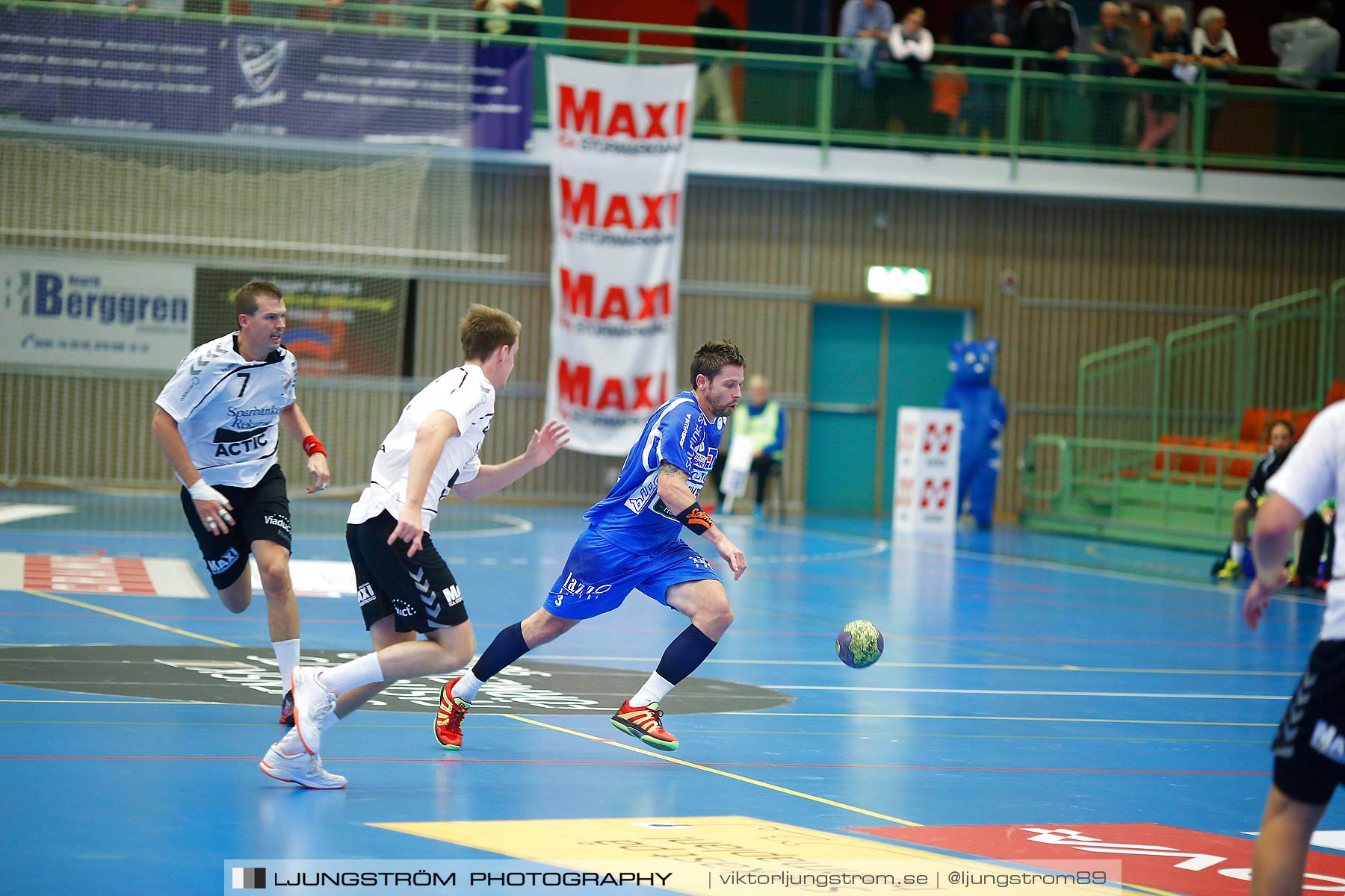 IFK Skövde HK-Eskilstuna Guif 17-25,herr,Arena Skövde,Skövde,Sverige,Handboll,,2015,165905
