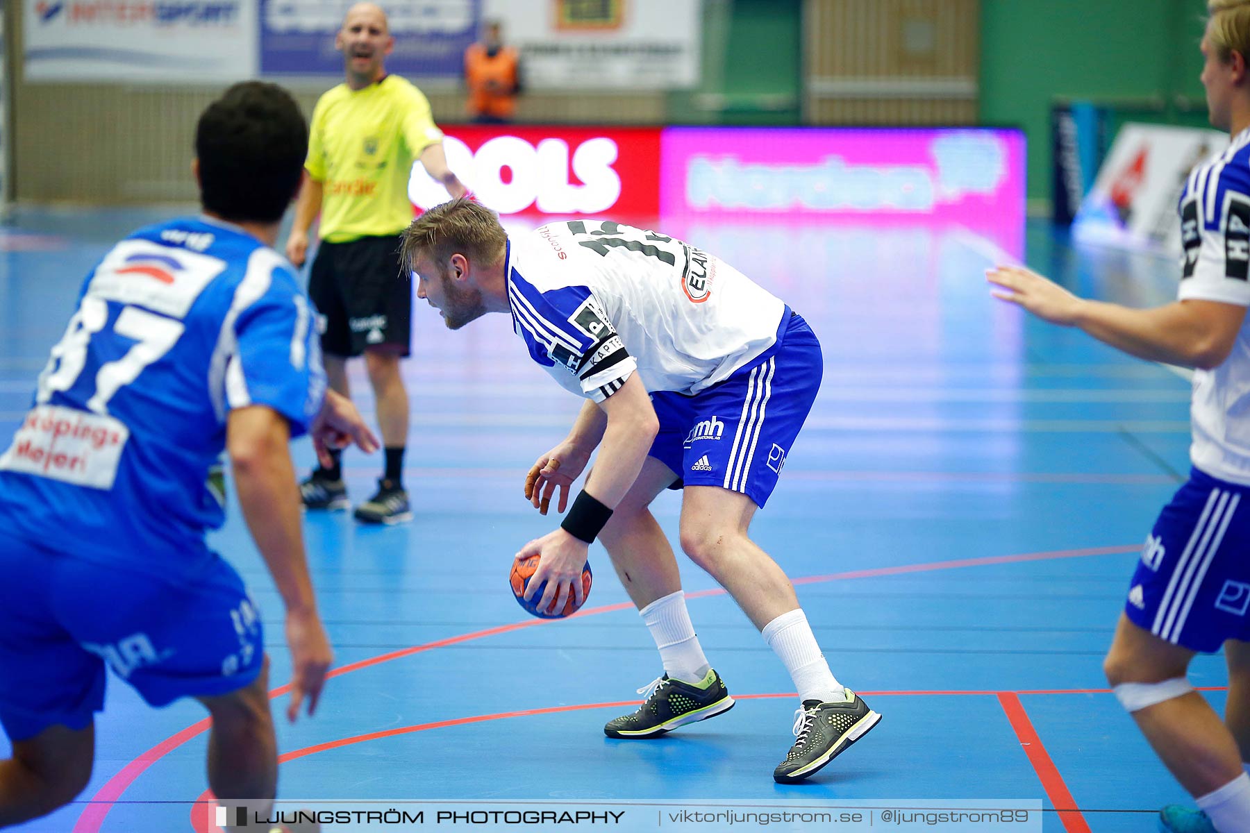 IFK Skövde HK-Ystads IF HF 18-27,herr,Arena Skövde,Skövde,Sverige,Handboll,,2015,167310