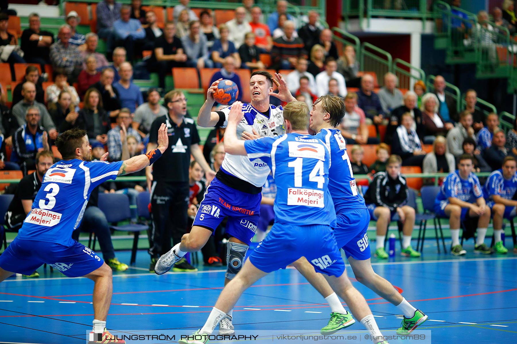 IFK Skövde HK-Ystads IF HF 18-27,herr,Arena Skövde,Skövde,Sverige,Handboll,,2015,167316