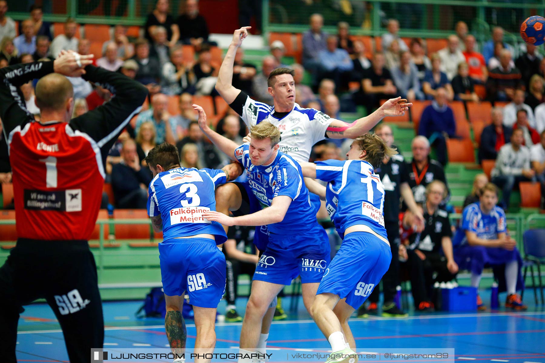 IFK Skövde HK-Ystads IF HF 18-27,herr,Arena Skövde,Skövde,Sverige,Handboll,,2015,167319