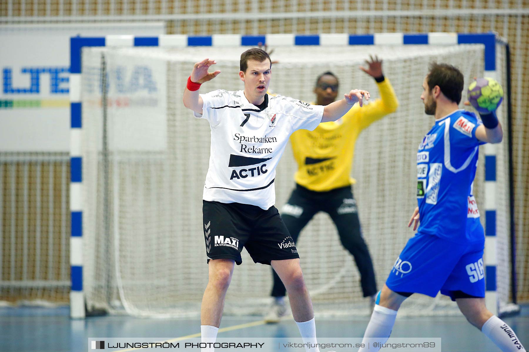 IFK Skövde HK-Eskilstuna Guif 26-25,herr,Arena Skövde,Skövde,Sverige,Handboll,,2015,171194