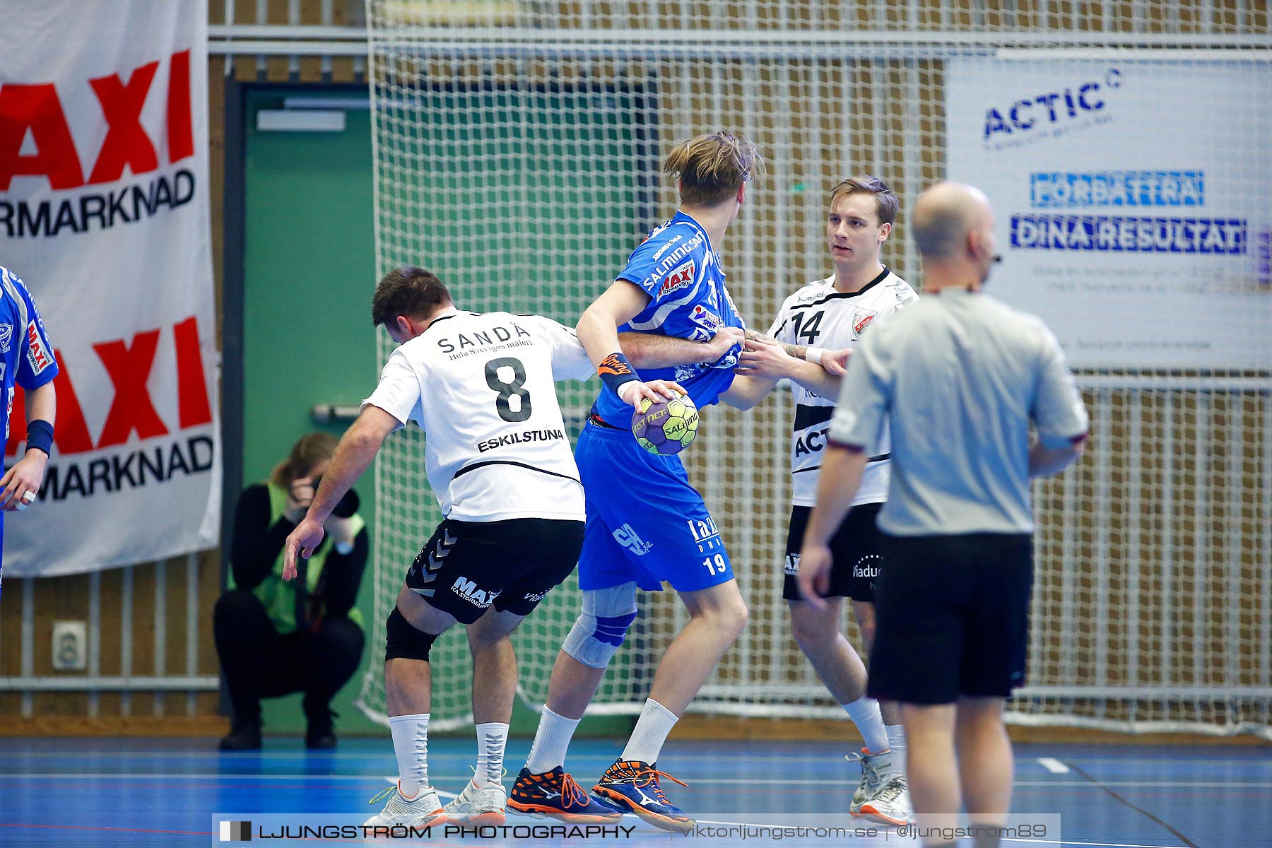 IFK Skövde HK-Eskilstuna Guif 26-25,herr,Arena Skövde,Skövde,Sverige,Handboll,,2015,171250