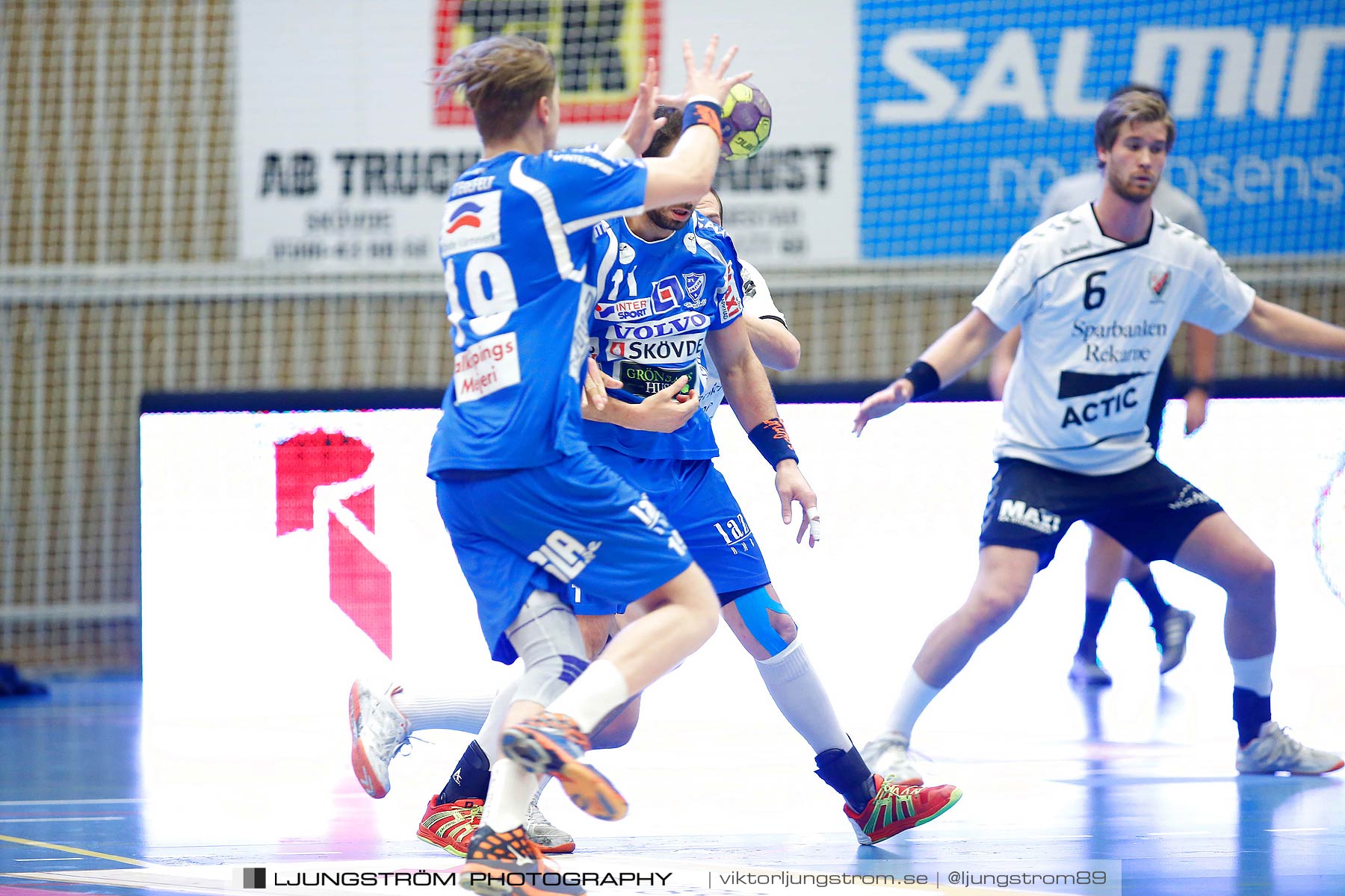 IFK Skövde HK-Eskilstuna Guif 26-25,herr,Arena Skövde,Skövde,Sverige,Handboll,,2015,171255