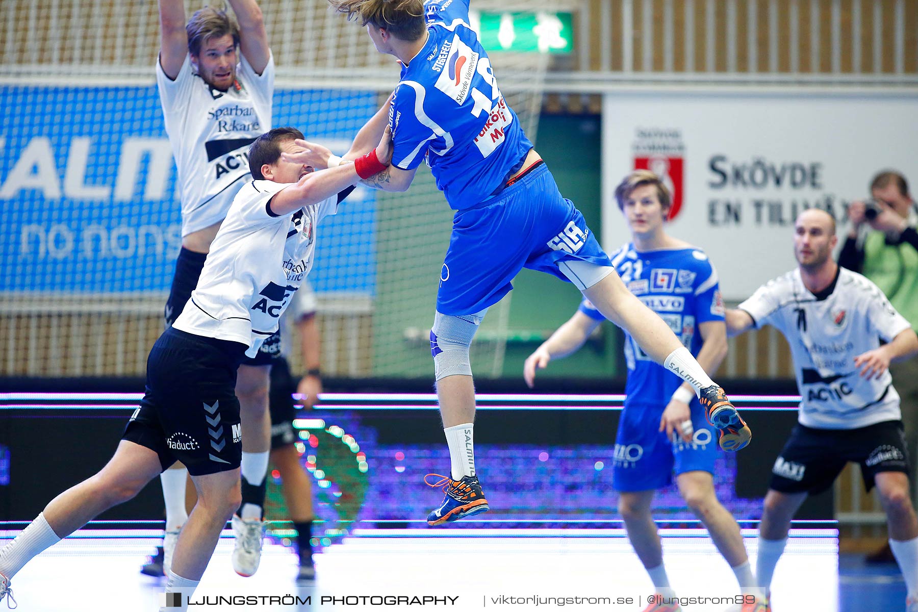 IFK Skövde HK-Eskilstuna Guif 26-25,herr,Arena Skövde,Skövde,Sverige,Handboll,,2015,171258