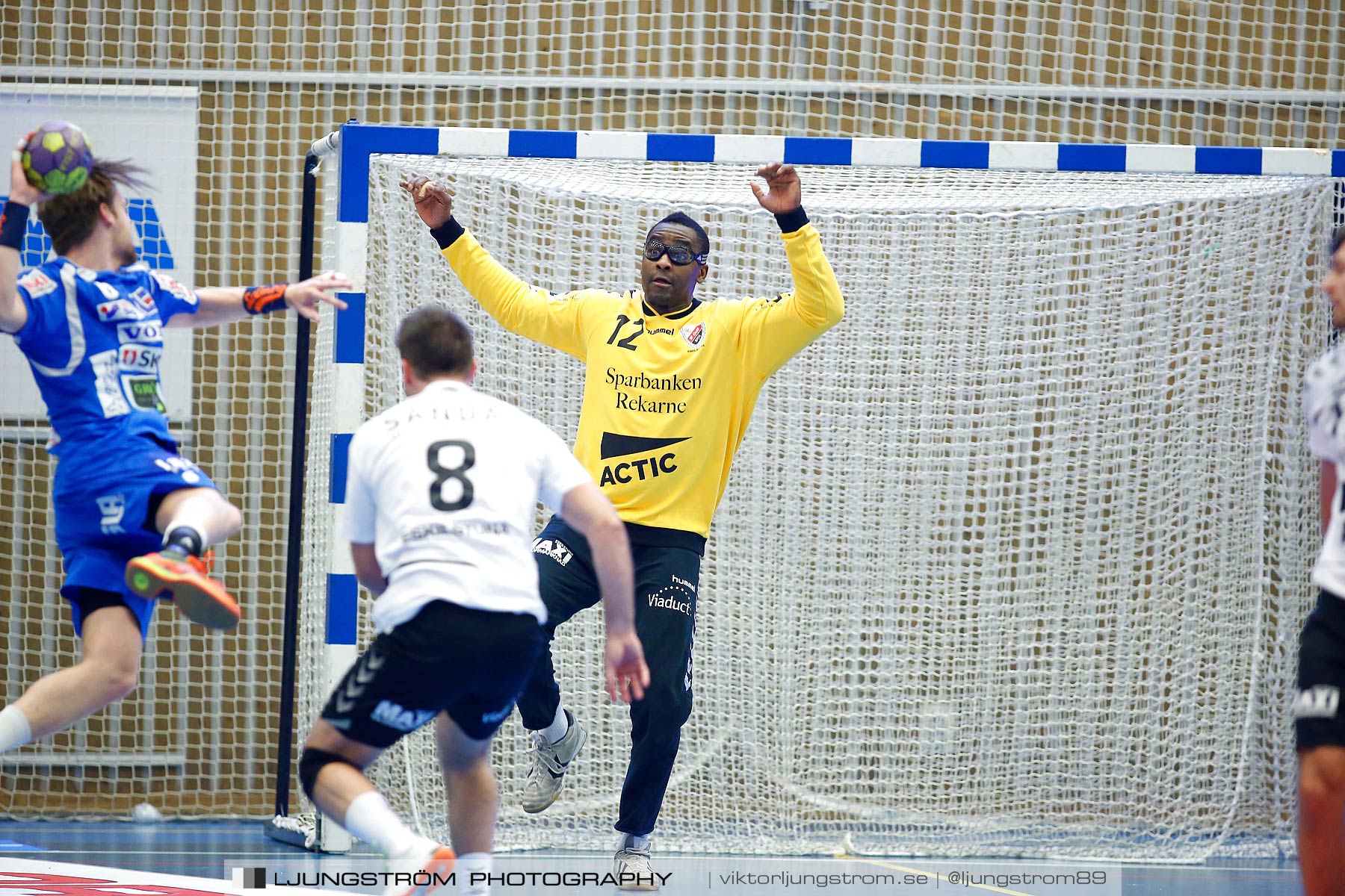 IFK Skövde HK-Eskilstuna Guif 26-25,herr,Arena Skövde,Skövde,Sverige,Handboll,,2015,171280