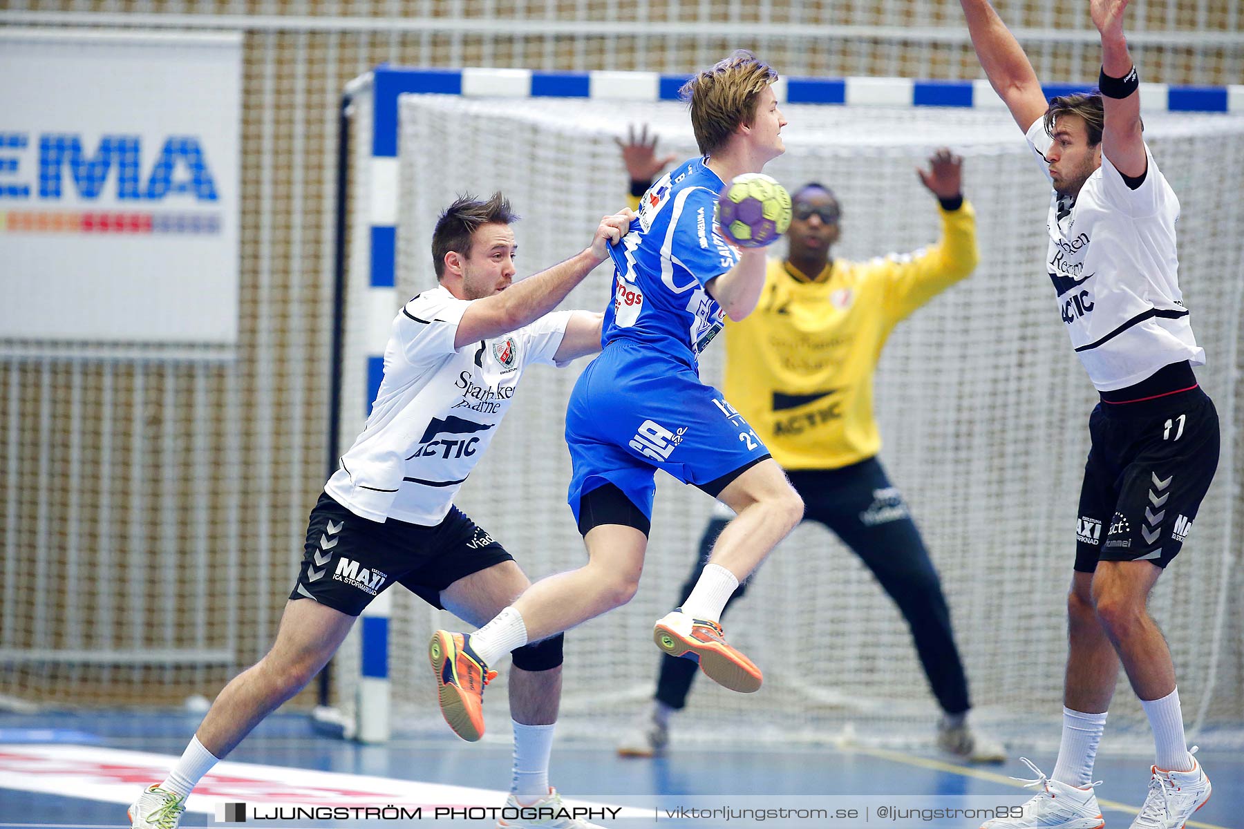 IFK Skövde HK-Eskilstuna Guif 26-25,herr,Arena Skövde,Skövde,Sverige,Handboll,,2015,171299