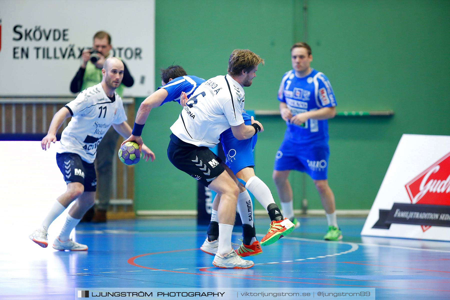 IFK Skövde HK-Eskilstuna Guif 26-25,herr,Arena Skövde,Skövde,Sverige,Handboll,,2015,171322