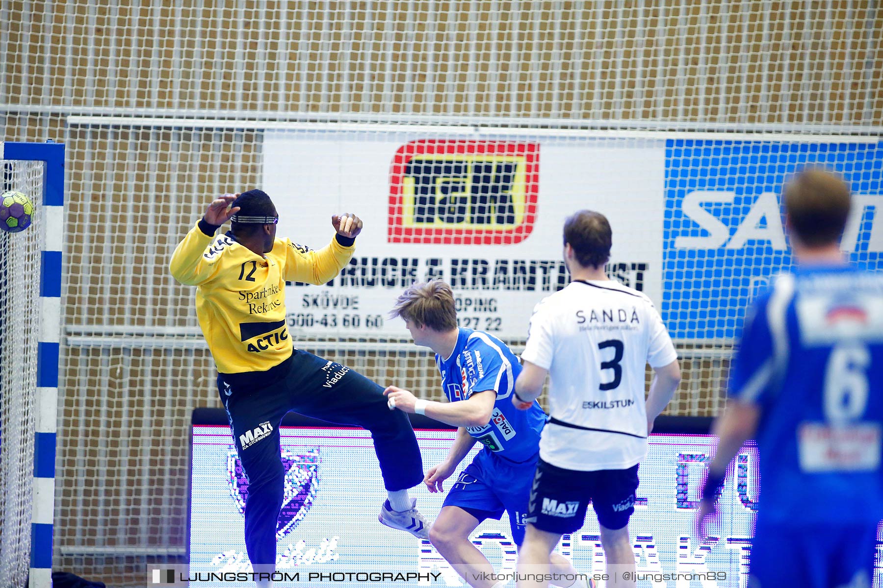 IFK Skövde HK-Eskilstuna Guif 26-25,herr,Arena Skövde,Skövde,Sverige,Handboll,,2015,171359