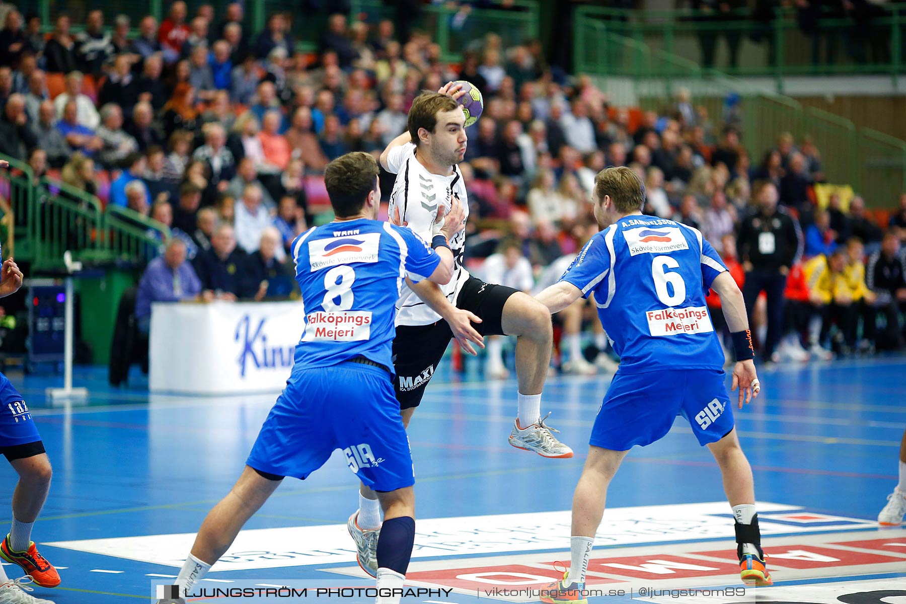 IFK Skövde HK-Eskilstuna Guif 26-25,herr,Arena Skövde,Skövde,Sverige,Handboll,,2015,171416