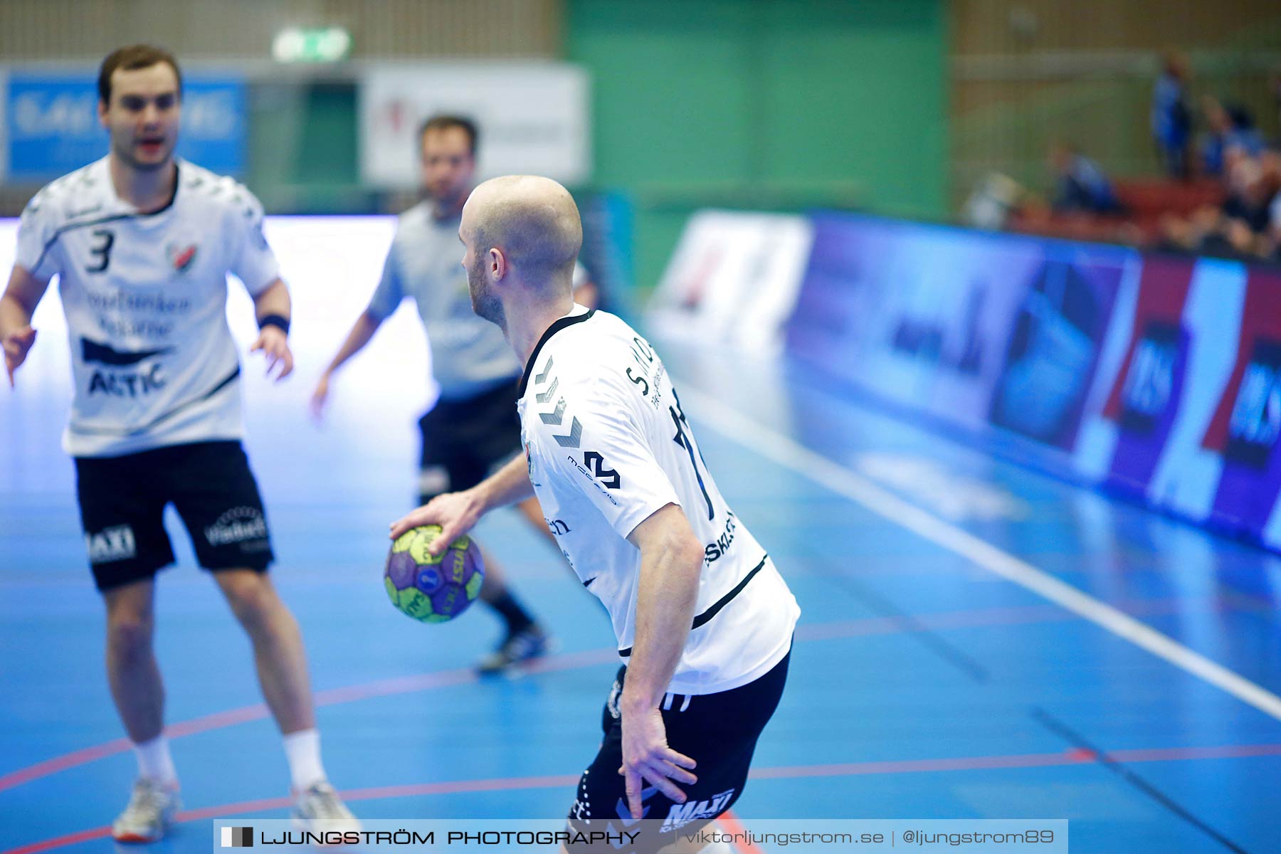 IFK Skövde HK-Eskilstuna Guif 26-25,herr,Arena Skövde,Skövde,Sverige,Handboll,,2015,171420