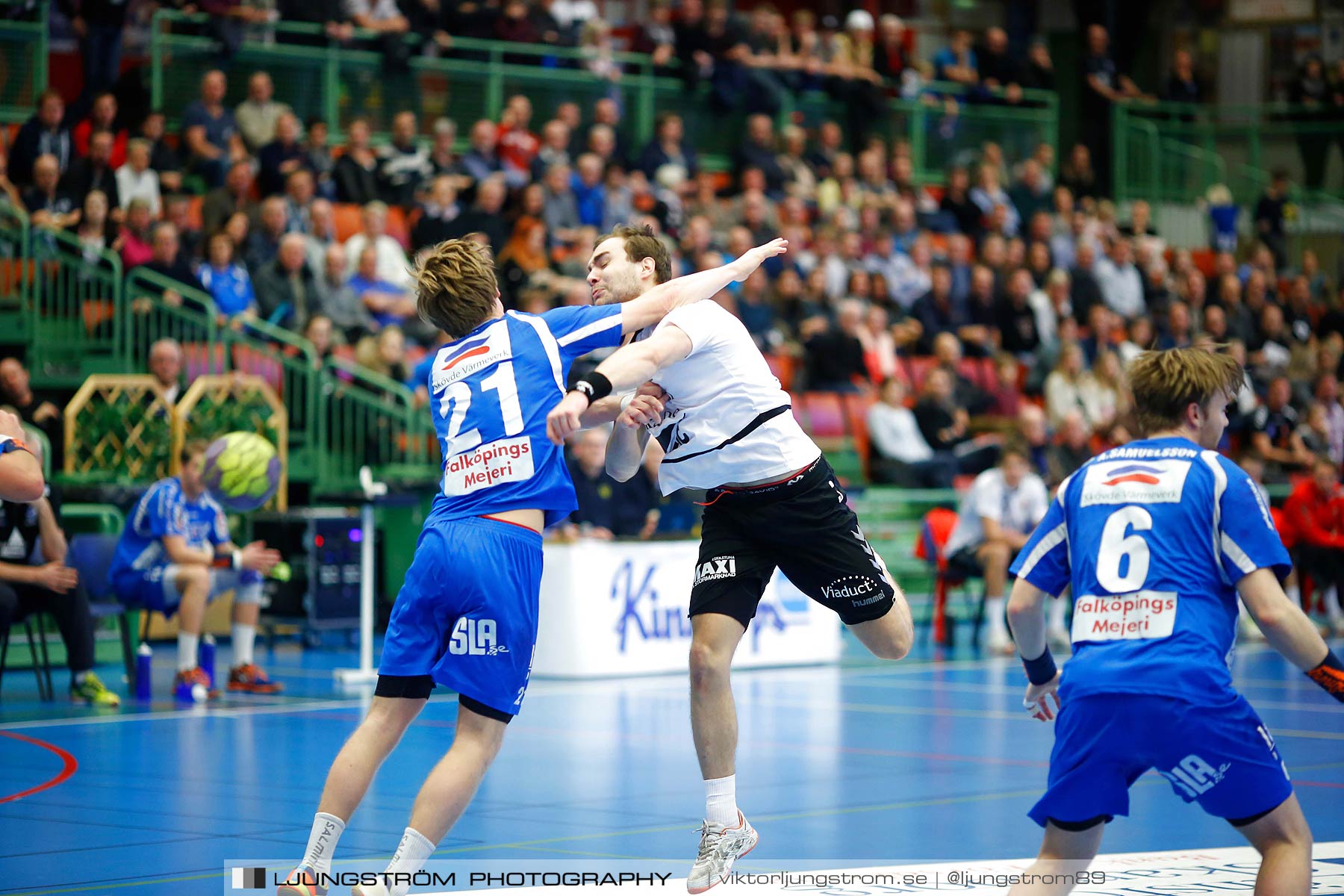 IFK Skövde HK-Eskilstuna Guif 26-25,herr,Arena Skövde,Skövde,Sverige,Handboll,,2015,171430