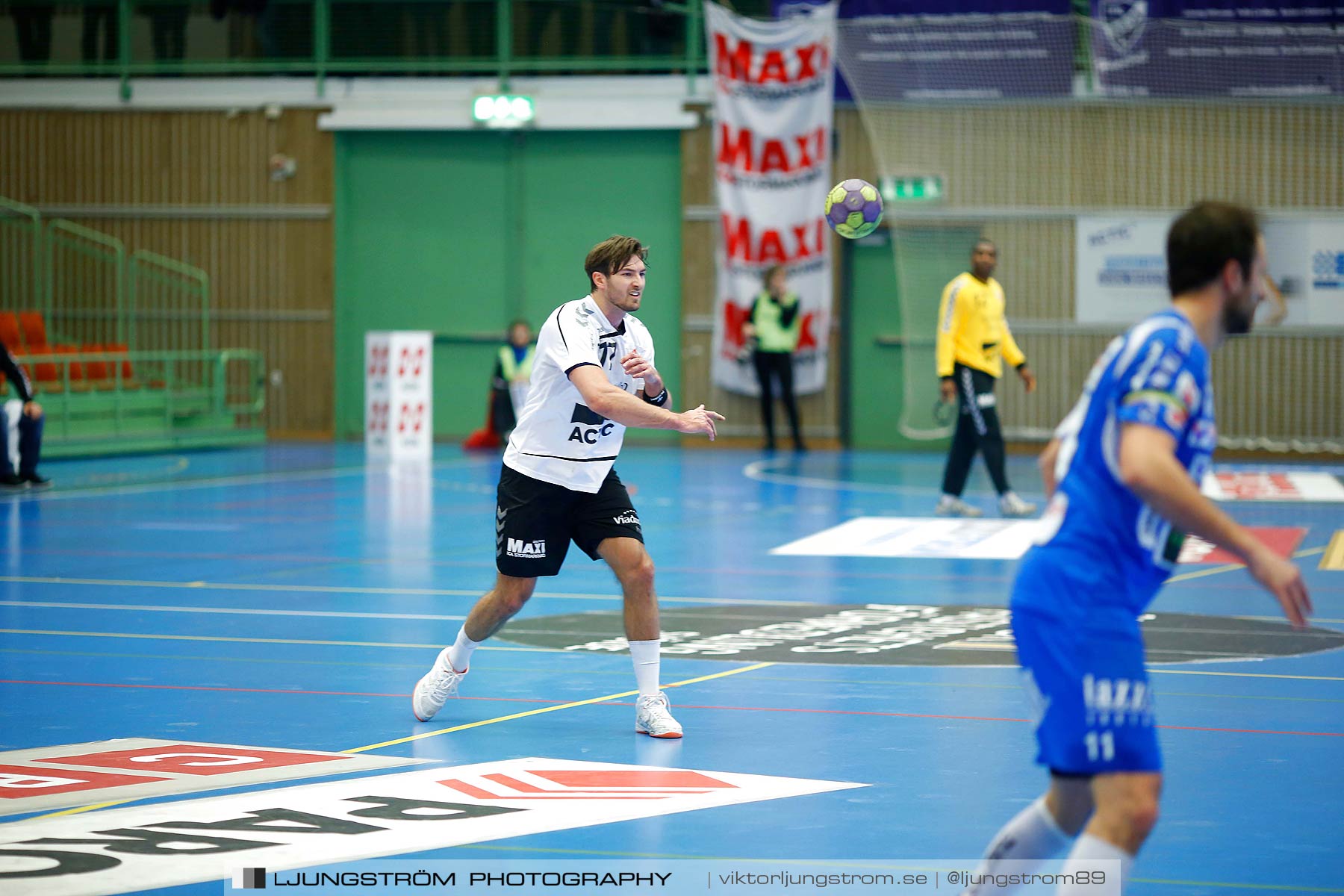 IFK Skövde HK-Eskilstuna Guif 26-25,herr,Arena Skövde,Skövde,Sverige,Handboll,,2015,171447