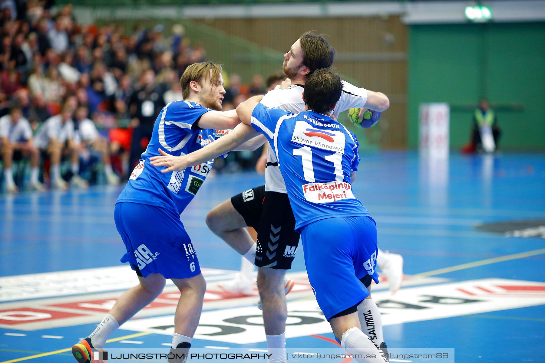 IFK Skövde HK-Eskilstuna Guif 26-25,herr,Arena Skövde,Skövde,Sverige,Handboll,,2015,171450