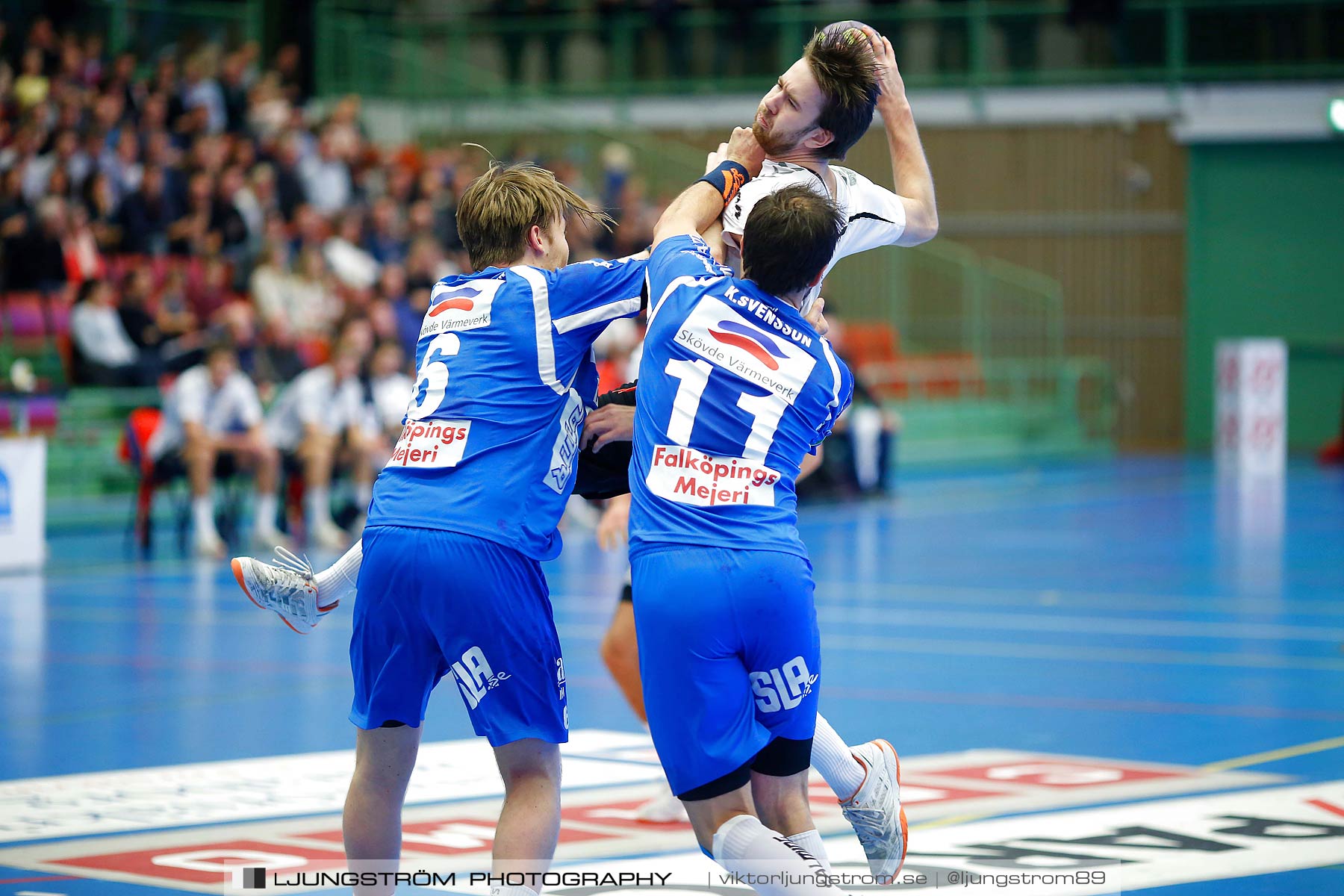 IFK Skövde HK-Eskilstuna Guif 26-25,herr,Arena Skövde,Skövde,Sverige,Handboll,,2015,171451