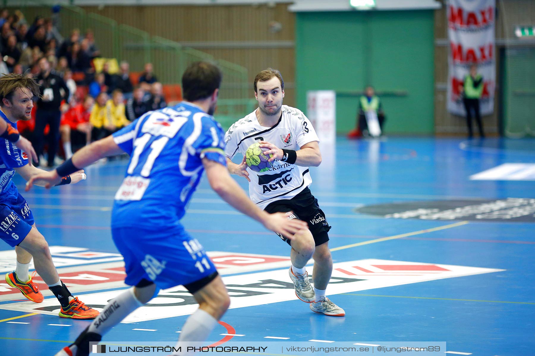 IFK Skövde HK-Eskilstuna Guif 26-25,herr,Arena Skövde,Skövde,Sverige,Handboll,,2015,171459