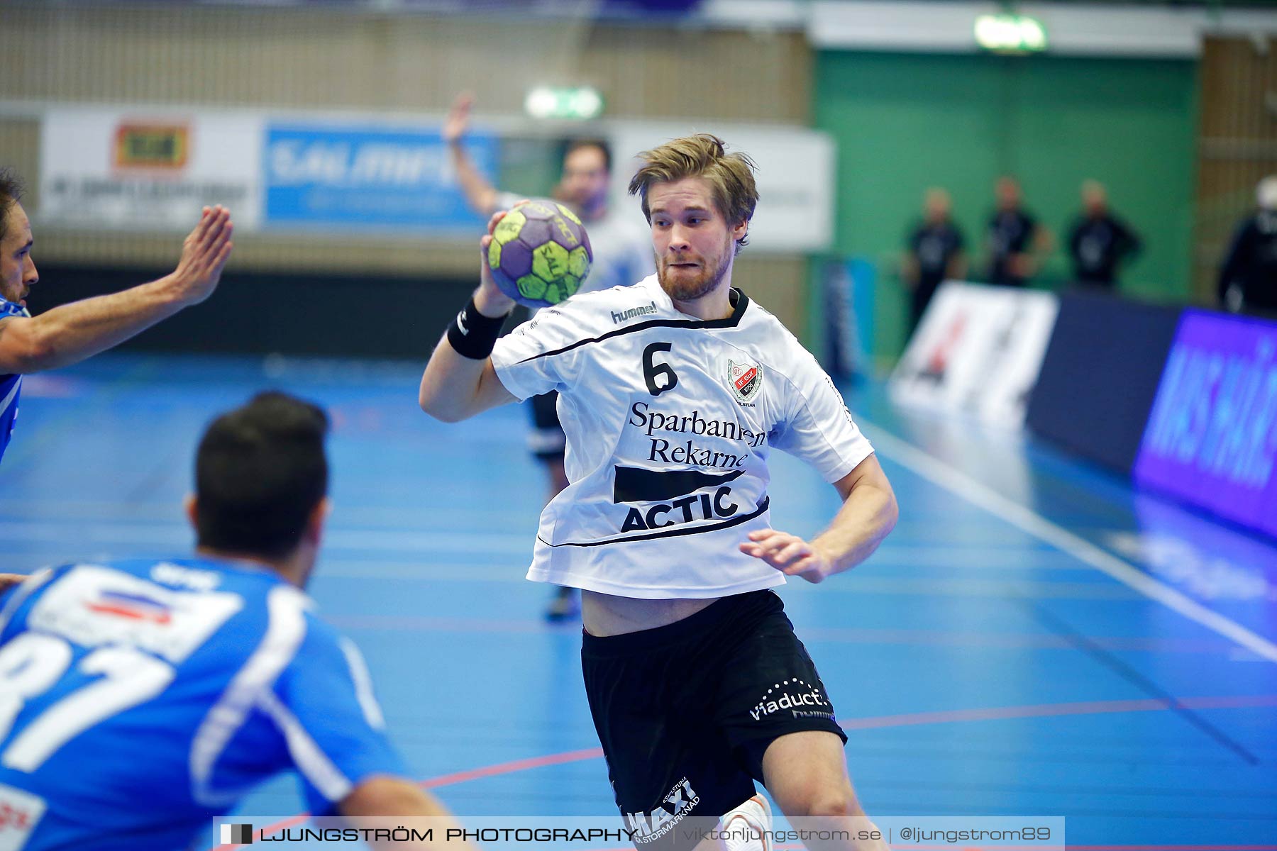 IFK Skövde HK-Eskilstuna Guif 26-25,herr,Arena Skövde,Skövde,Sverige,Handboll,,2015,171470