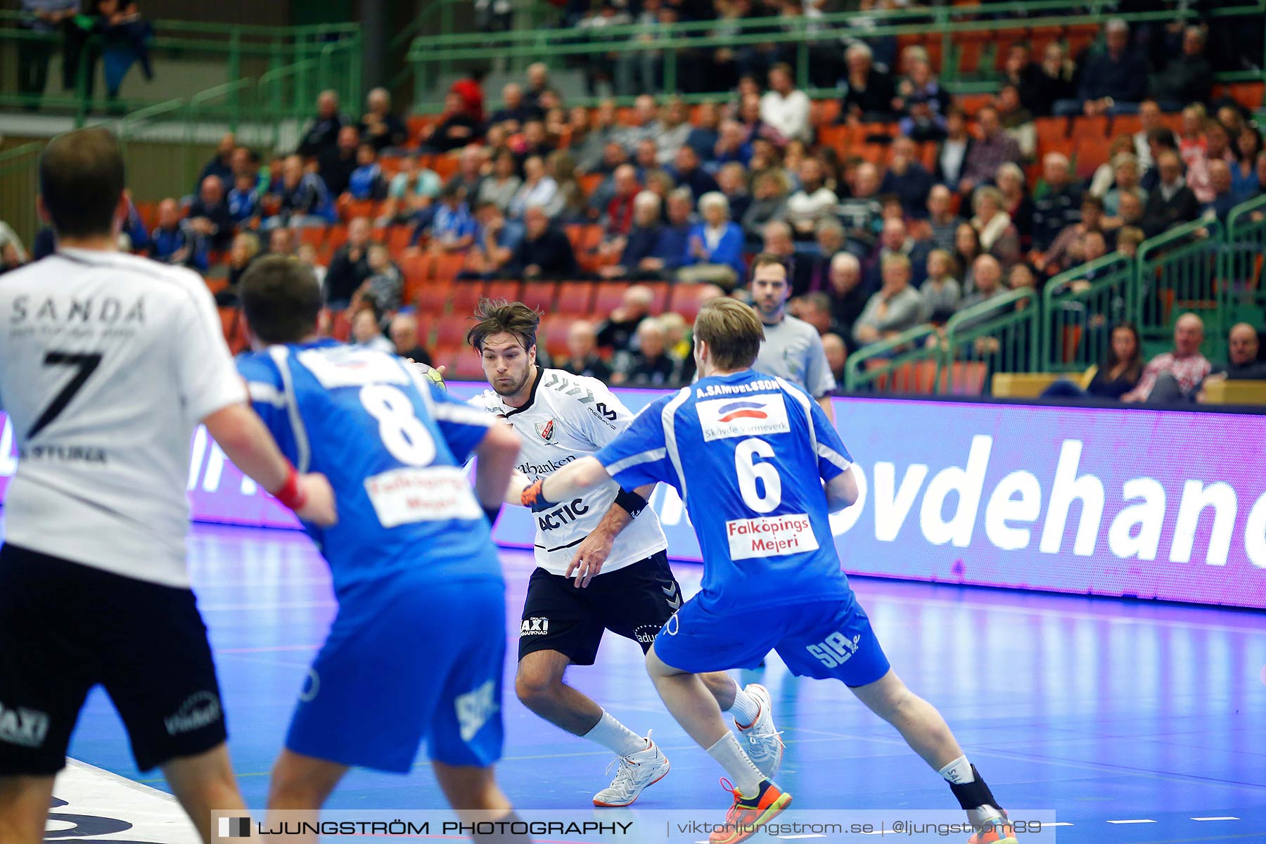 IFK Skövde HK-Eskilstuna Guif 26-25,herr,Arena Skövde,Skövde,Sverige,Handboll,,2015,171531