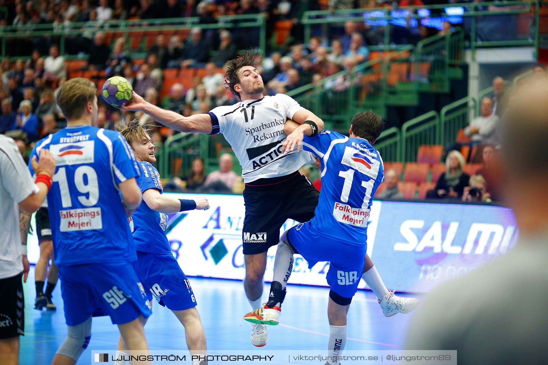 IFK Skövde HK-Eskilstuna Guif 26-25,herr,Arena Skövde,Skövde,Sverige,Handboll,,2015,171544