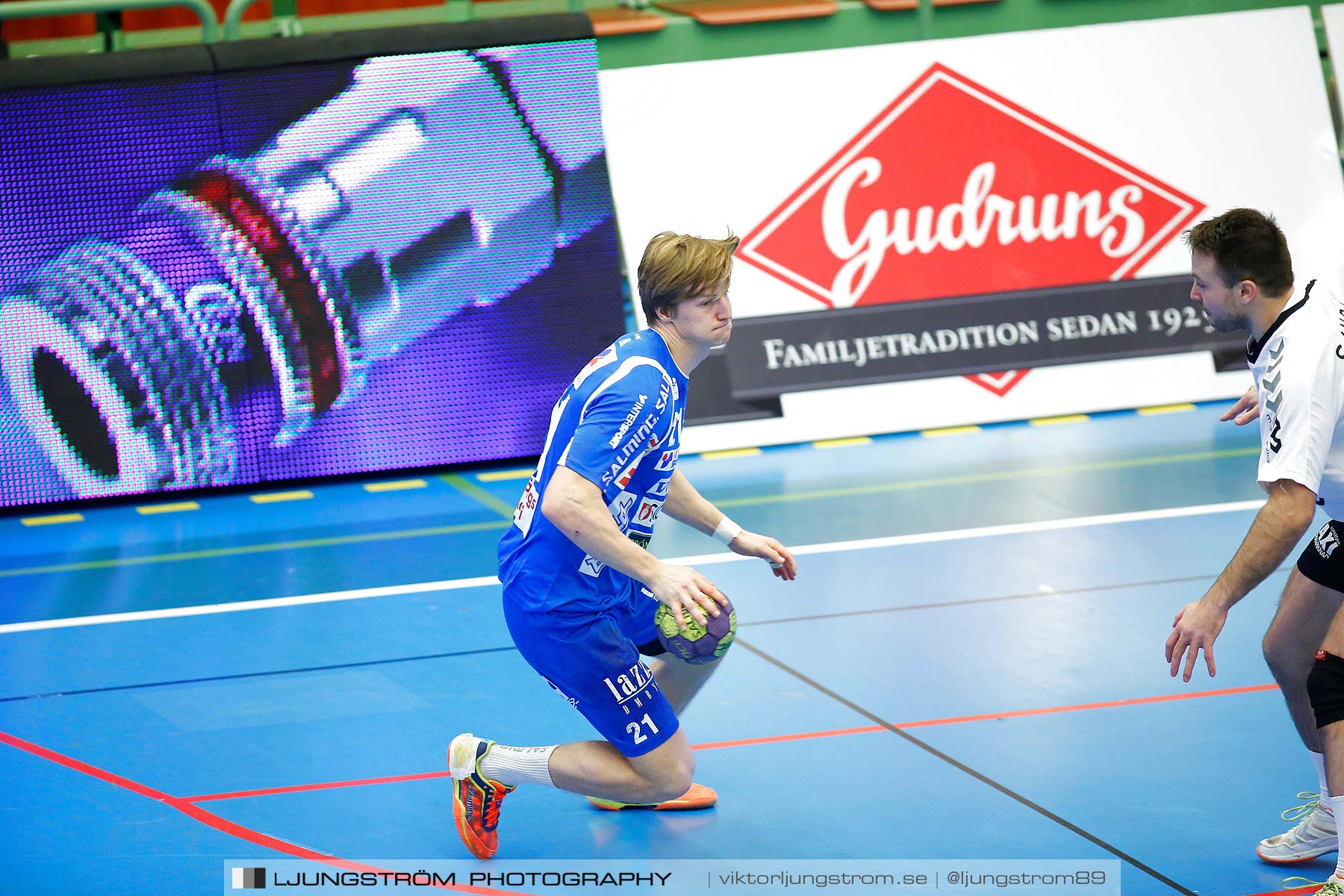 IFK Skövde HK-Eskilstuna Guif 26-25,herr,Arena Skövde,Skövde,Sverige,Handboll,,2015,171565